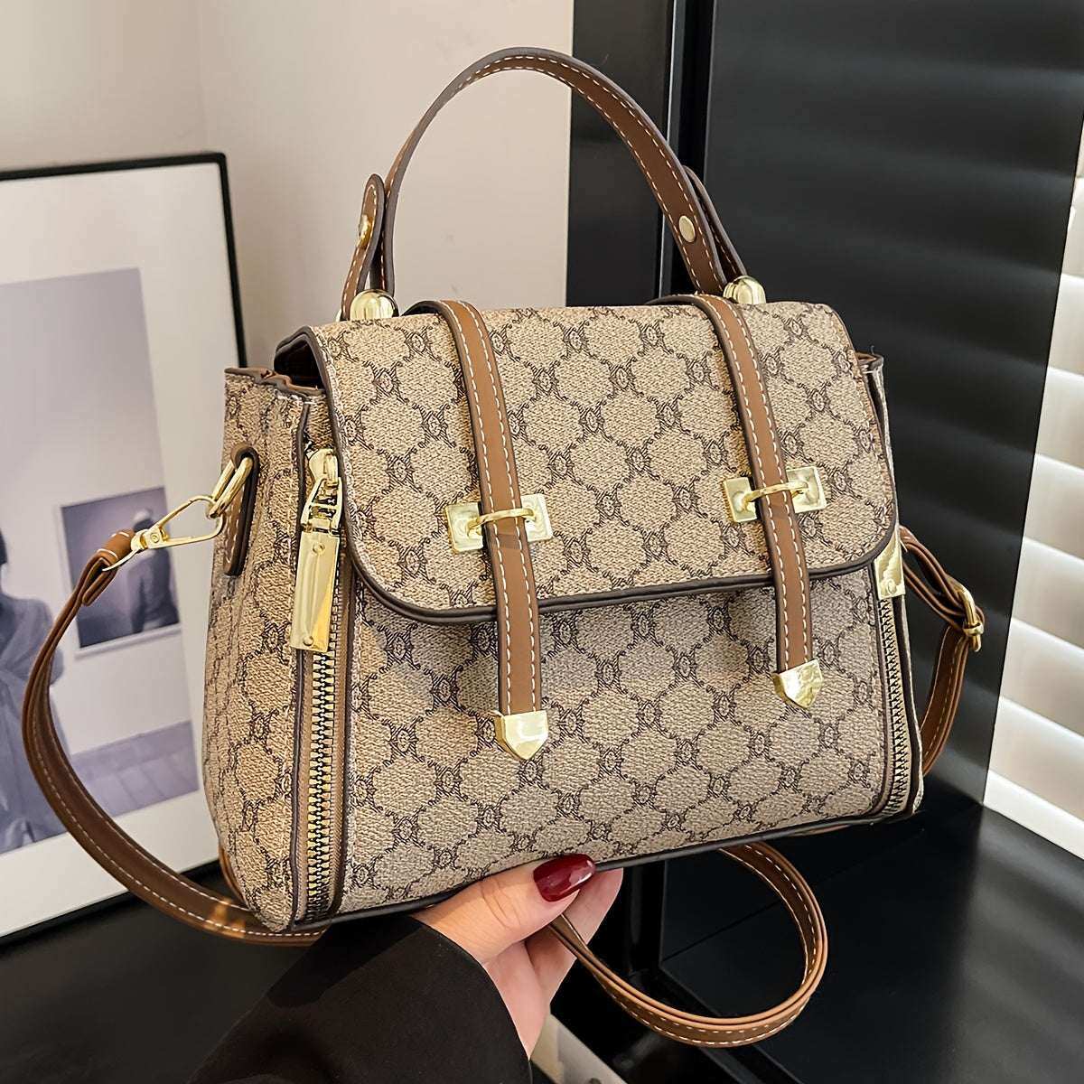 Sac à main grande capacité pour femmes– motif géométrique, fermeture magnétique, ferrures dorées, doublure polyester