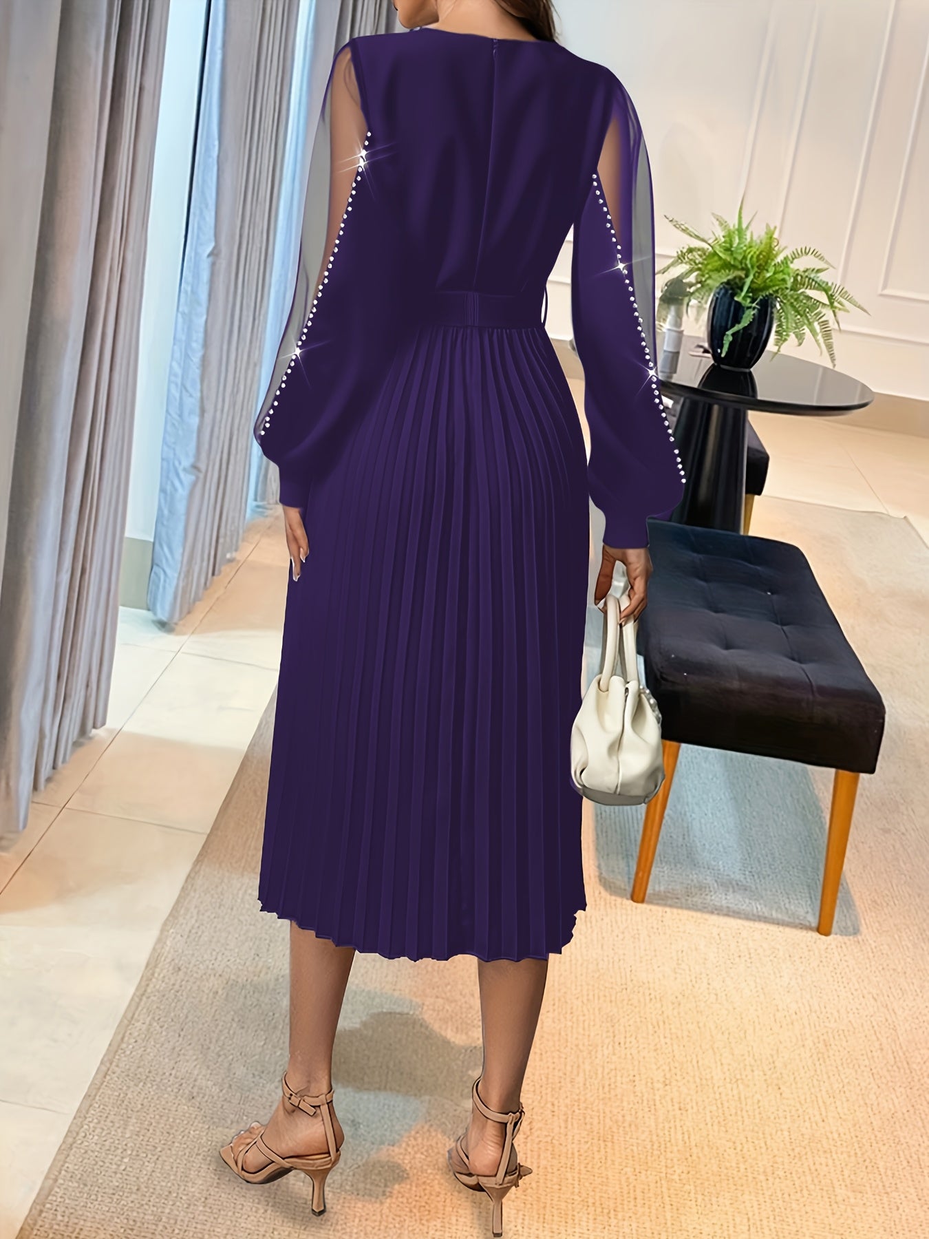 New Fashion Styles for The 2025 Holiday Season, Women'S Long-Sleeve Pleated Dress with Mesh Panels And a Belt Adorned with Rhinestones.