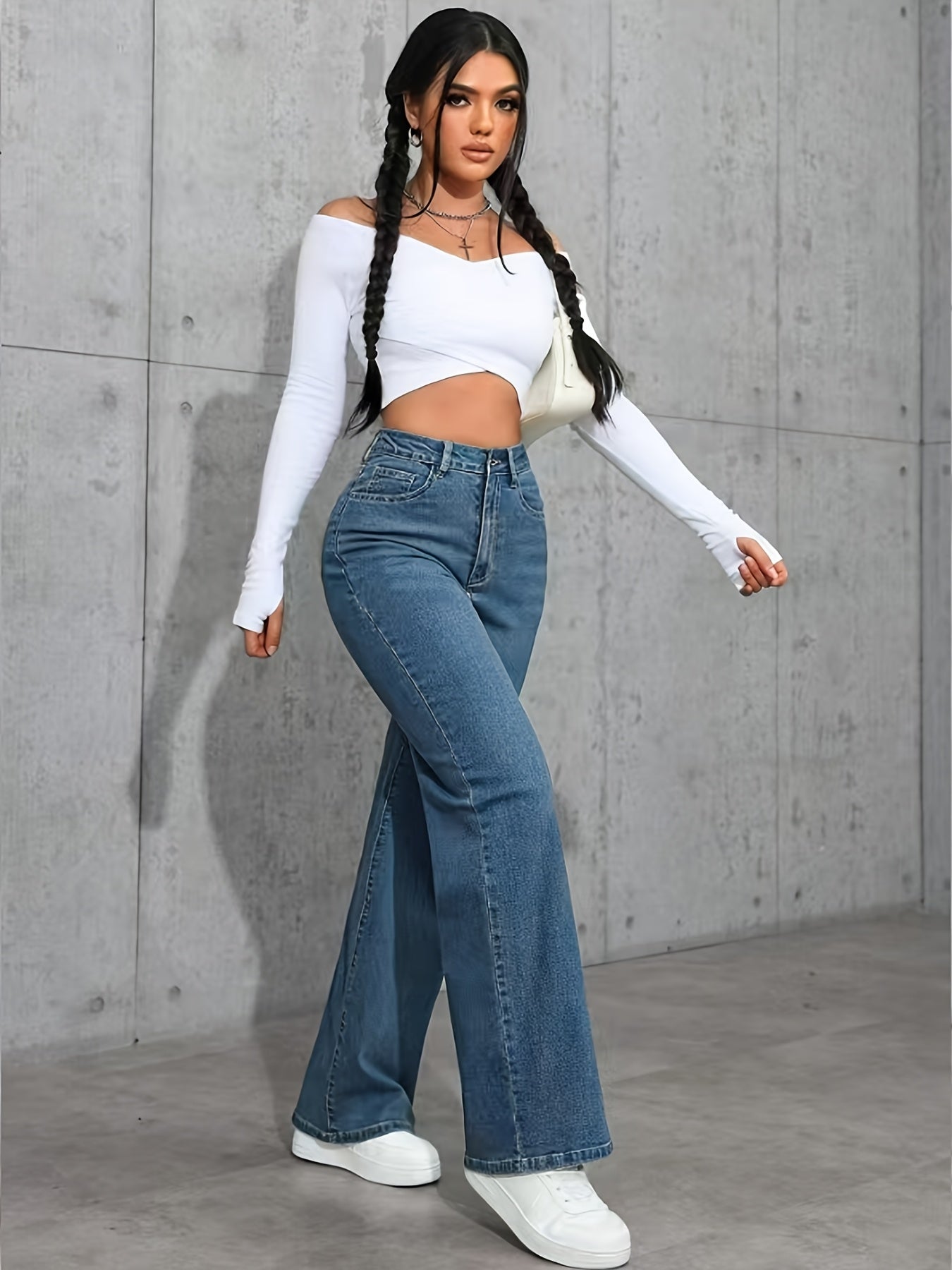 Jeans Femme Bleu – Taille Haute, Extensible, Jambe Droite Décontractée et Polyvalente