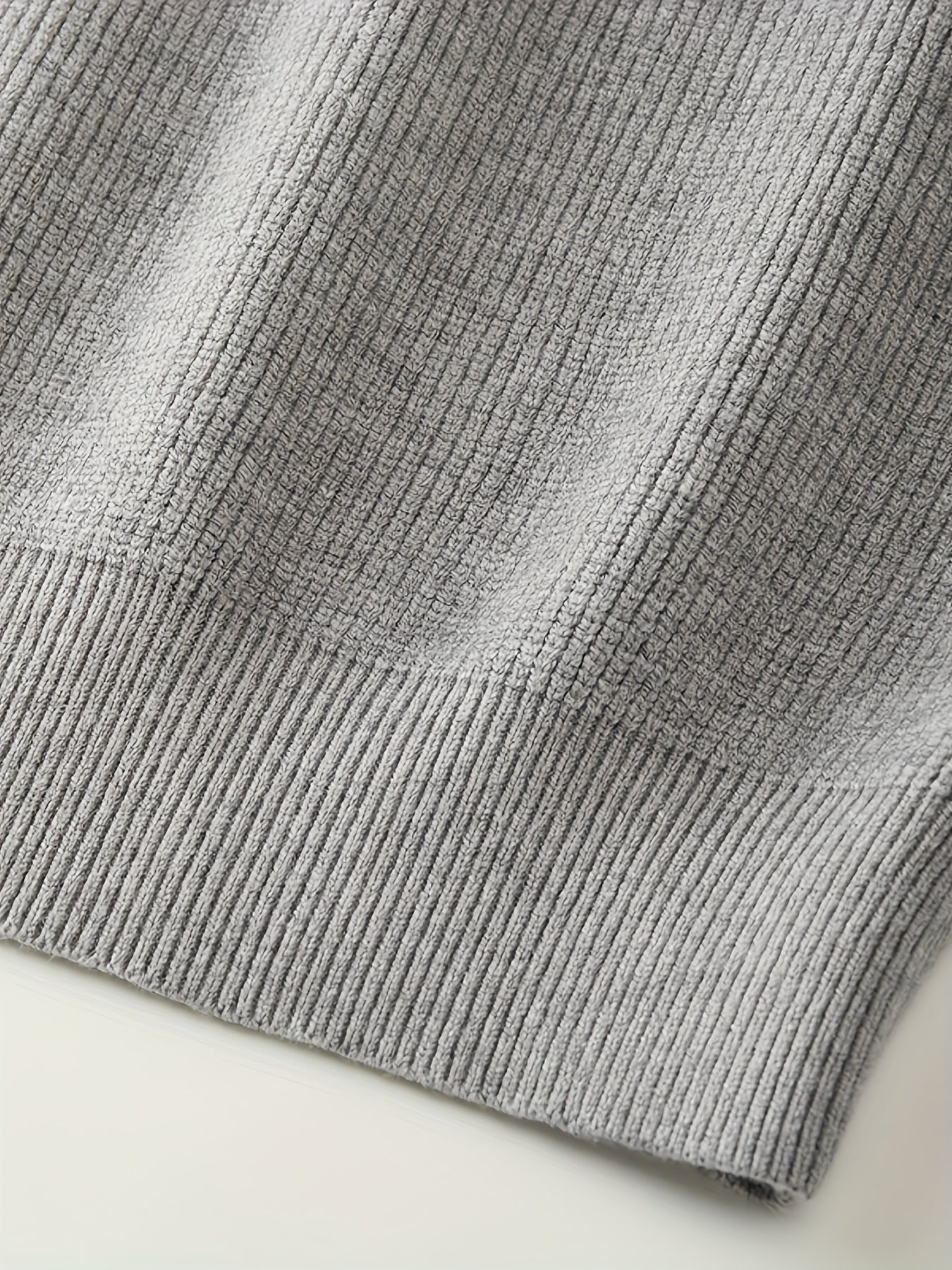 Plus Size Men's Half-Zip Sweater with Turn- Collar, Loose Knit Casual Pullover for Autumn and Winter, PLUS SIZE