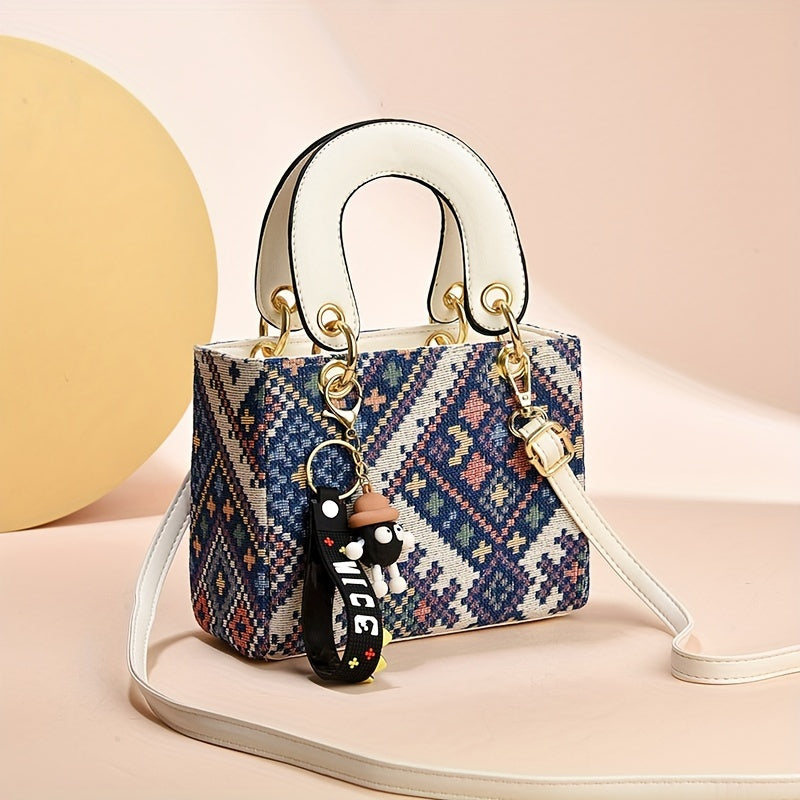 Sac à bandoulière tissé – petit, pendentif poupée, grand compartiment