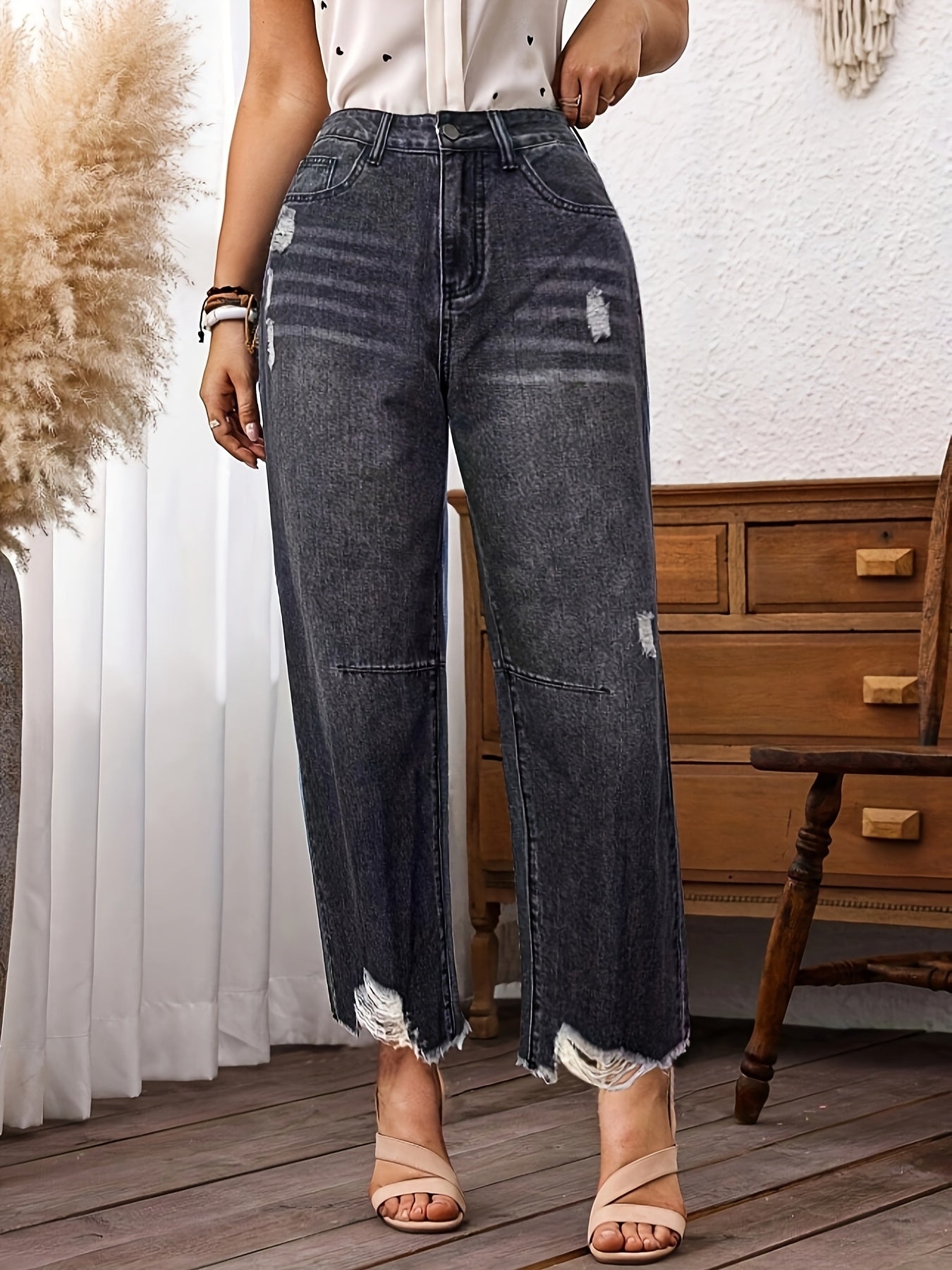 Jean en denim délavé non extensible pour femme - Coupe slim, taille mi-haute, poches obliques, ourlet déchiré avec revers usés et fermeture éclair intégrée, en tissu noir délavé