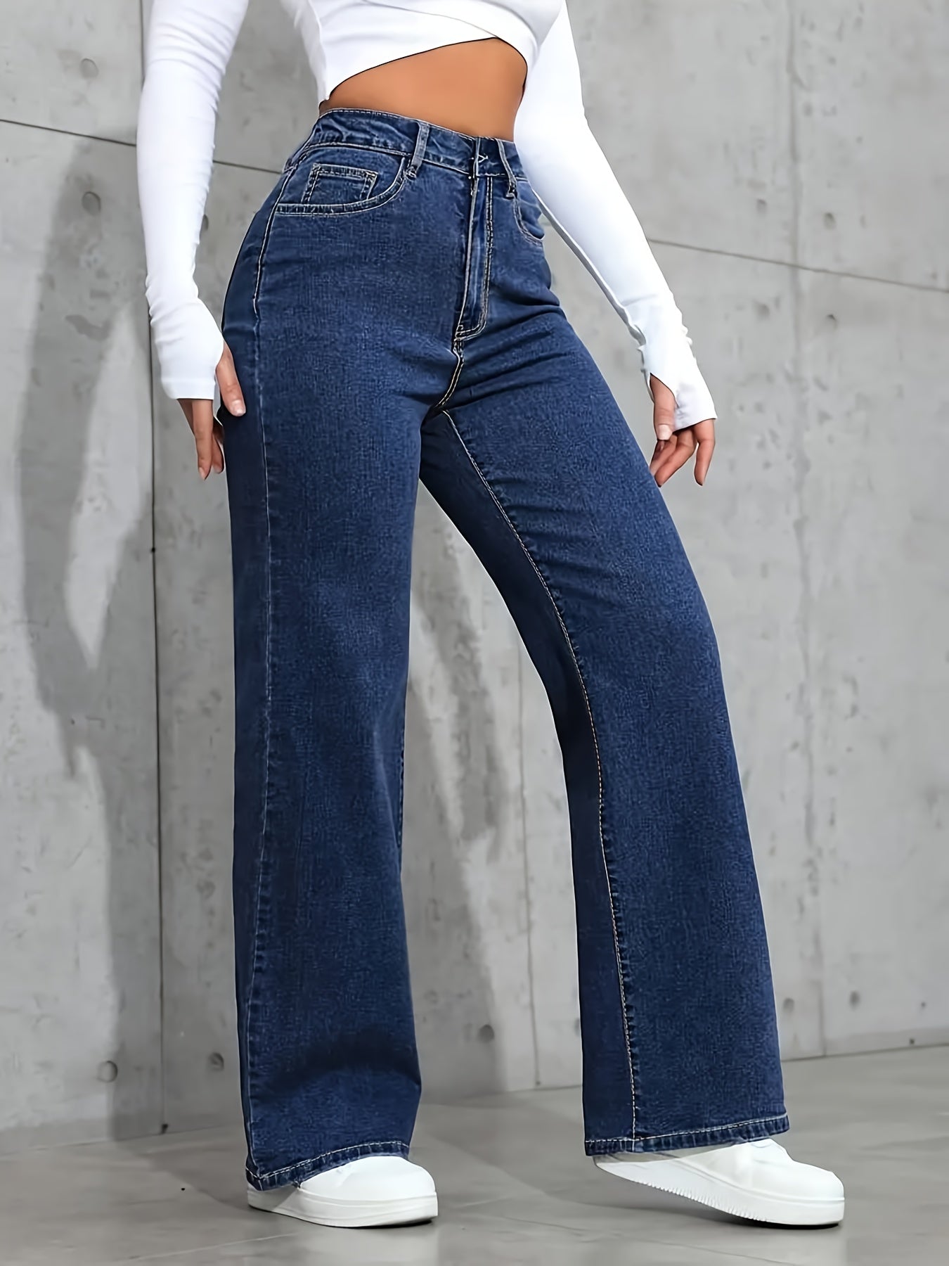 Jeans Femme Taille Haute – Coupe Droite, Bleu Denim avec Poches, Extensible, Style Décontracté, Fermeture Boutons, Confort Toutes Saisons, Tissu Durable