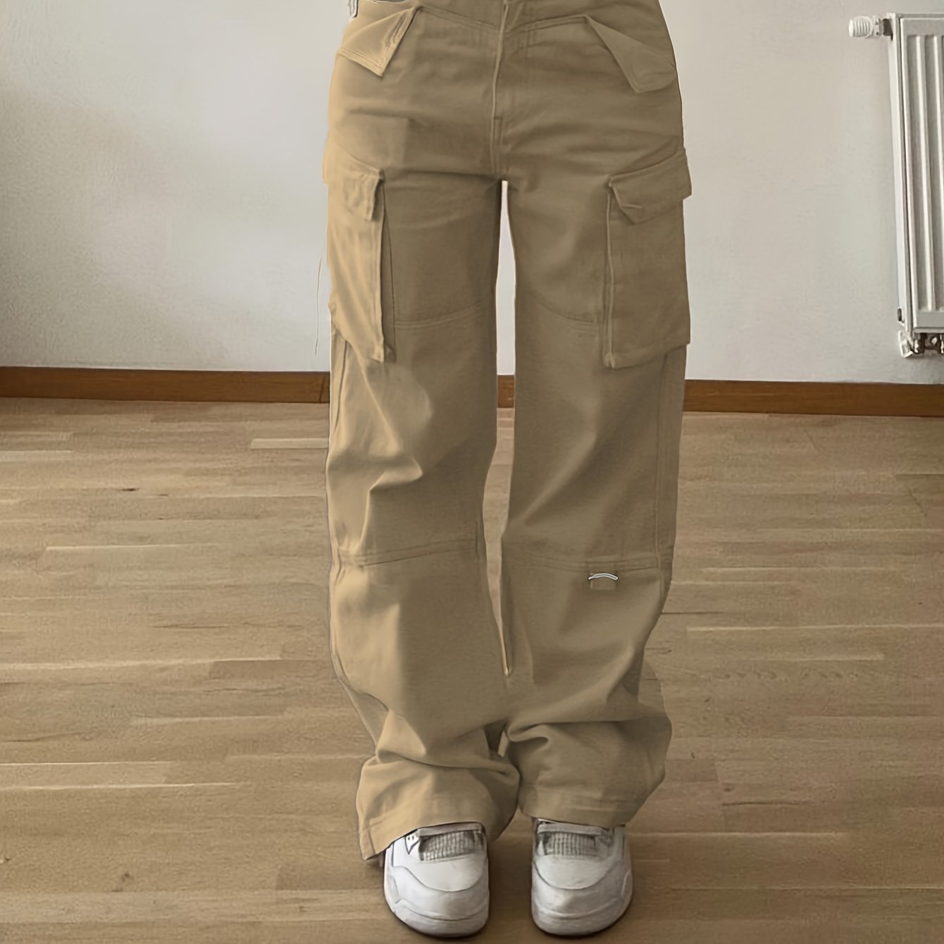 Pantalon cargo de créateur, avec poches à rabat