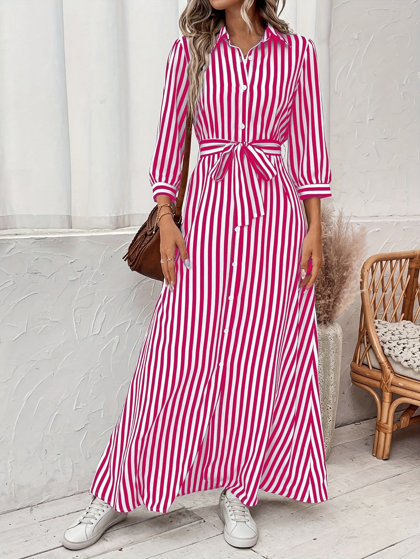 Robe rayée élégante et décontractée pour femme