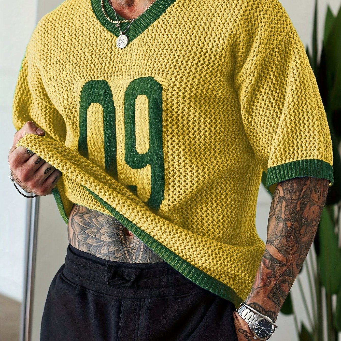 Men's Street Style Contrast Color V-Neck Numeral Print Raglan Knitted Pullover Men Jersey Knit Top Men Men Vacation Men Knit Tops Men Jersey