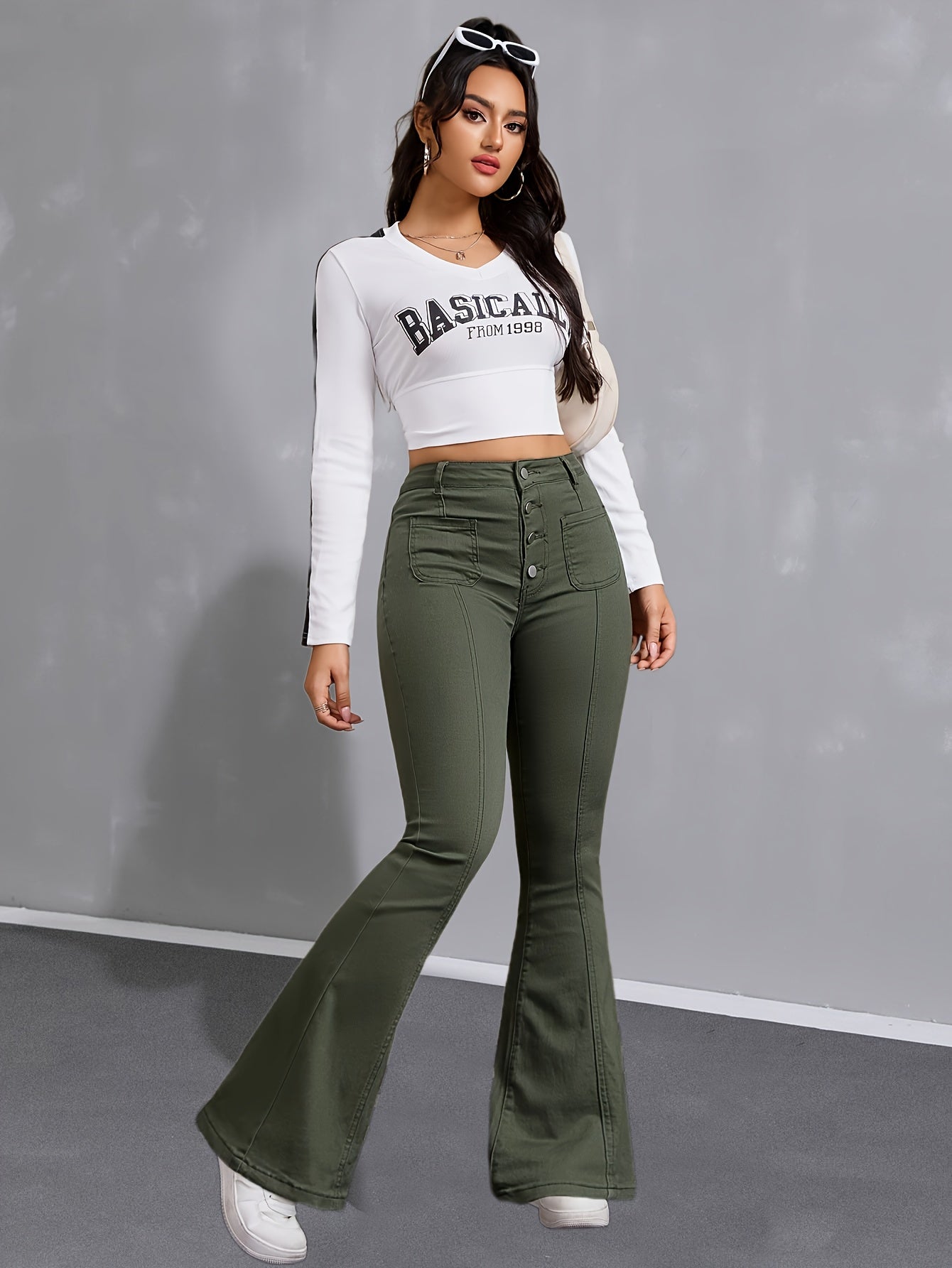 Jeans Femme Taille Haute Vert – Jambe Évasée, Extensible, Boutonnage Simple