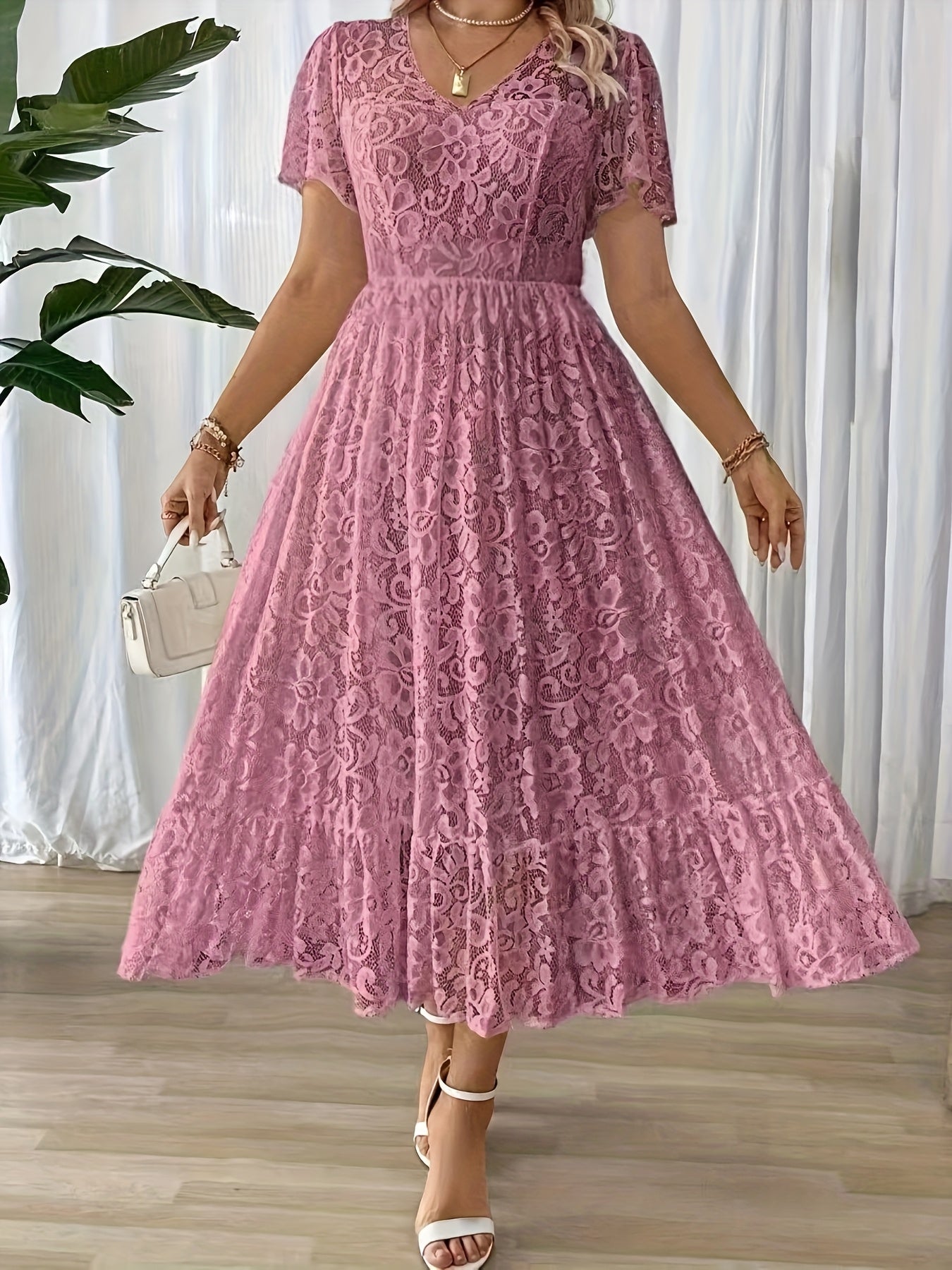 Robe Longue Grande Taille Élégante – Col Dentelle, Bas Smock, Couleur Unie Noire, Coupe A-Ligne, Idéale Soirées, Mariages et Événements Formels, Lavable en Machine