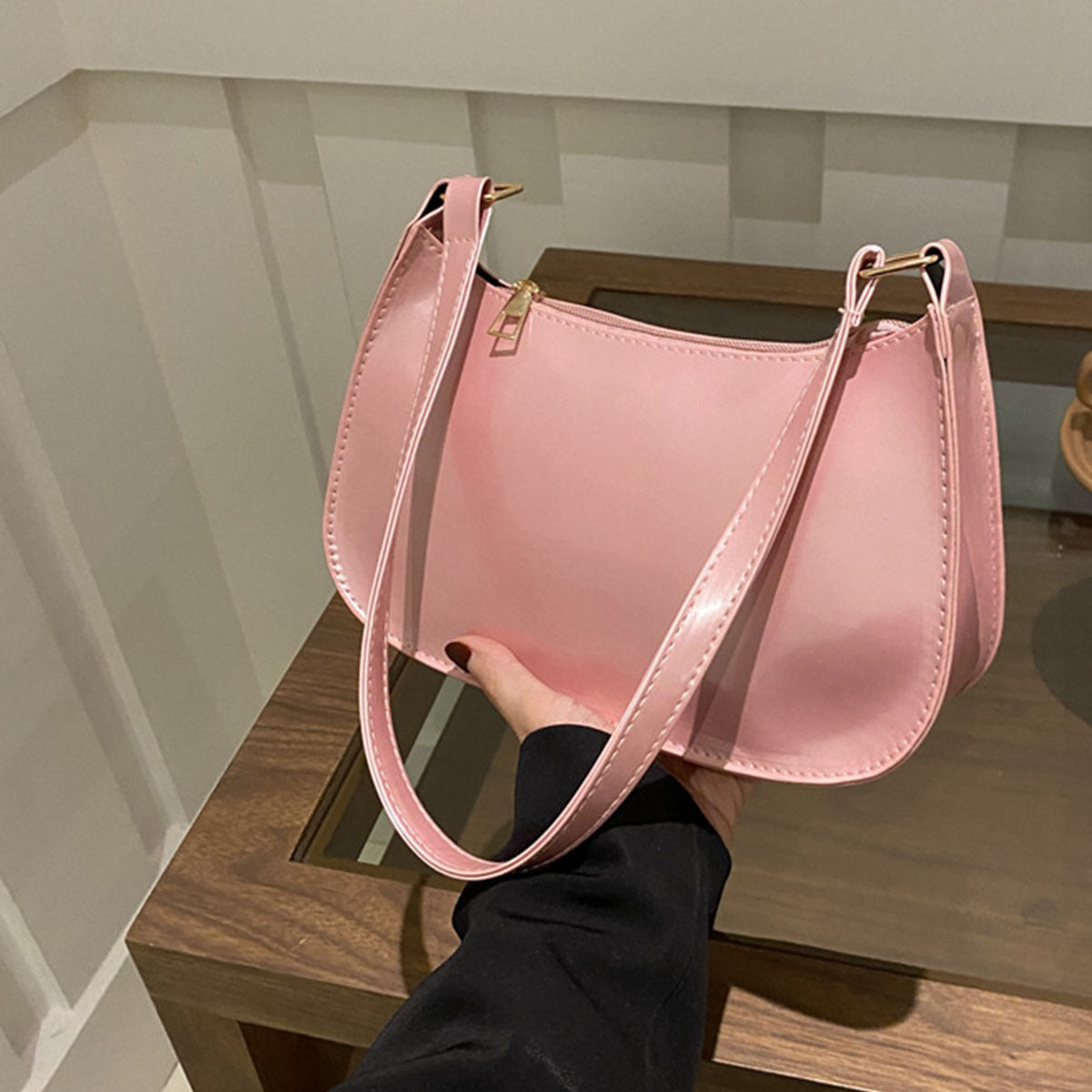 Sac à épaule vintage style femme – rouge uni, fermeture éclair, léger avec bandoulière fixe, sac à main décontracté pour un usage quotidien | sac vintage | sac à fermeture éclair