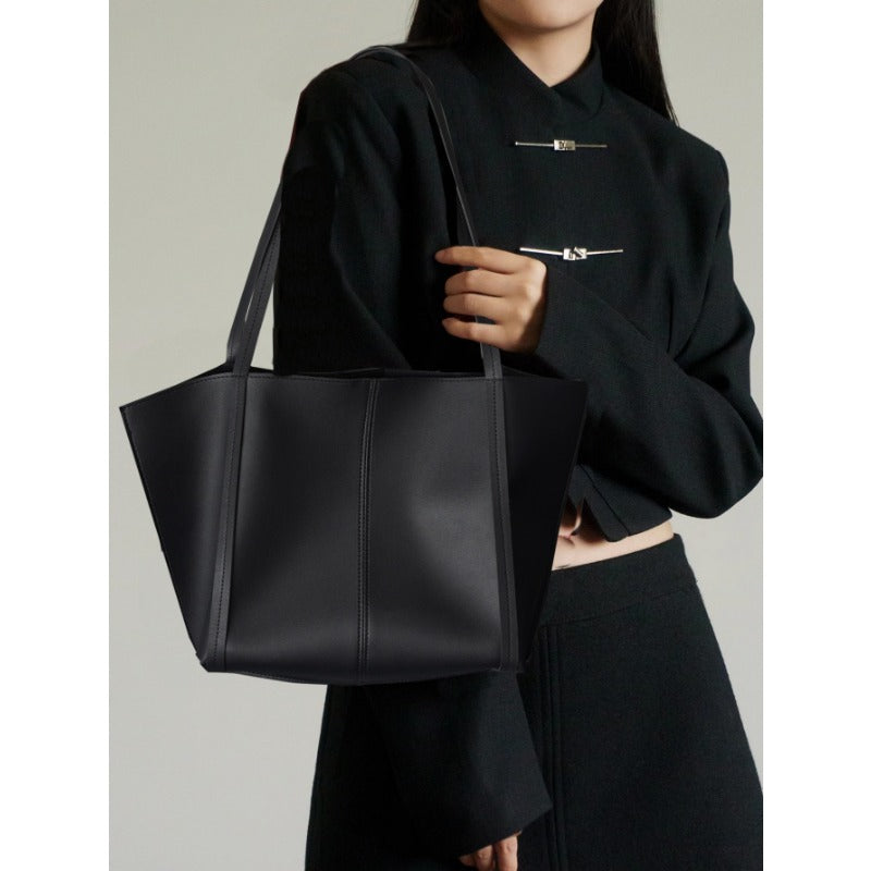 Sac Femme Grande Capacité – Léger, Noir Élégant en Cuir Synthétique, Fermeture À Pression, Spacieux pour Travail, Voyage et Sorties, Idéal Cadeau