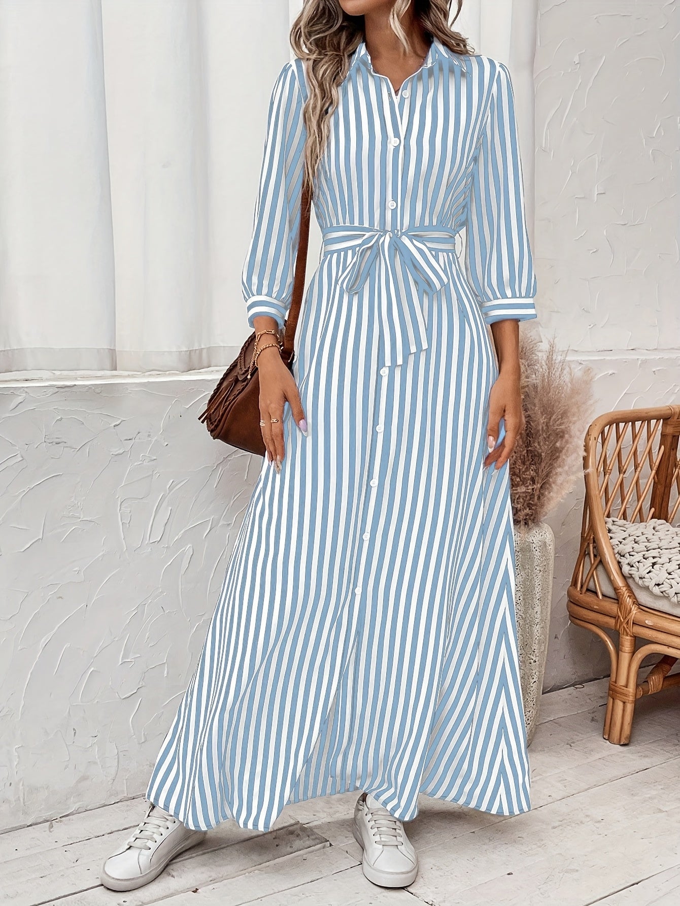 Robe rayée élégante et décontractée pour femme
