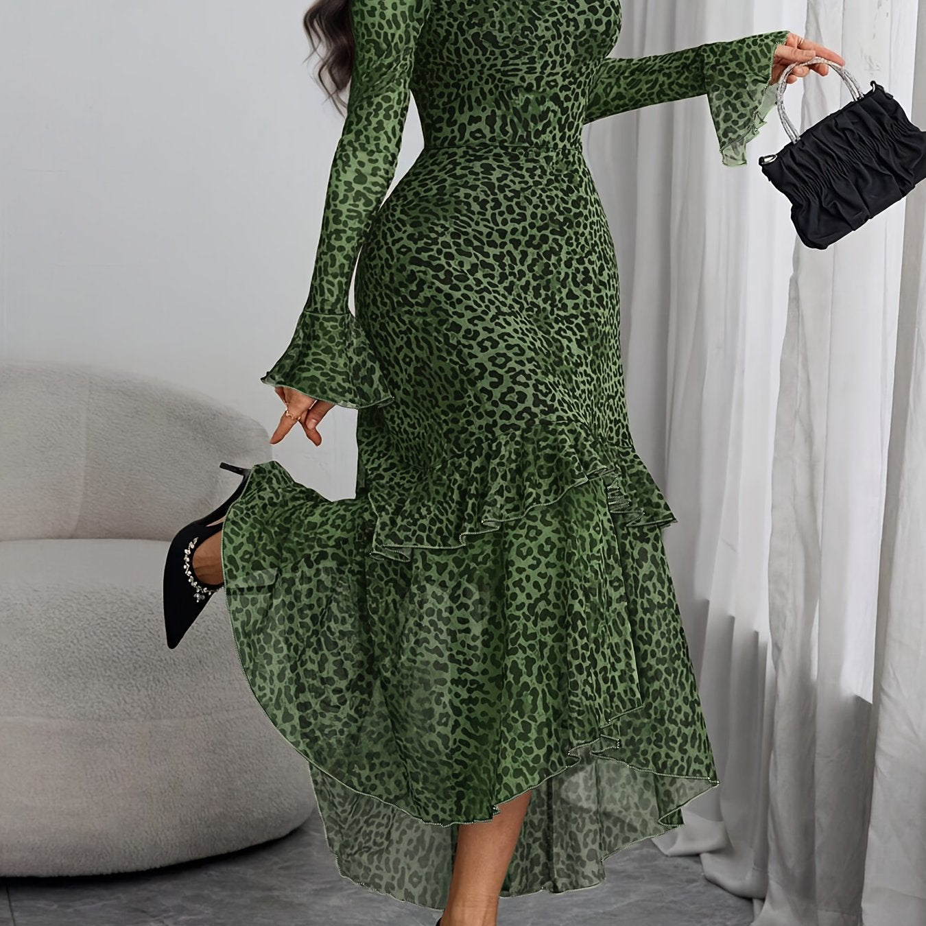 Robe Sirène Élégante Femme – Imprimé Léopard Violet, Manches Bouffantes Évasées, Traîne, Col Carré, Silhouette H-Line, Idéale Soirées, Mariages et Événements Formels, Lavable en Machine