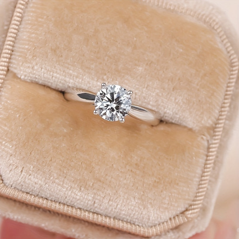 Bague Femme 2 Carats – Solitaire Rond Classique à 4 Griffes, Plaqué Argent Hypoallergénique, Pierre Brillante, Idéale Quotidien, Mariages et Saint-Valentin, Bijou Élégant et Raffiné