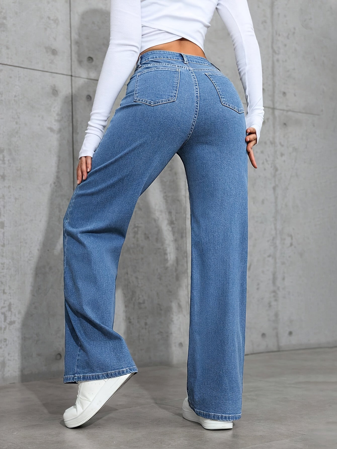 Jean Femme Élégant Évasé — Pantalon Non Transparent Toute Saison, Taille Mi-Haute, Design Classique à Cinq Poches, Idéal pour Tenues Quotidiennes et Formelles, Jean Intemporel pour Port Toute l’Année, Vêtement Polyvalent et Durable