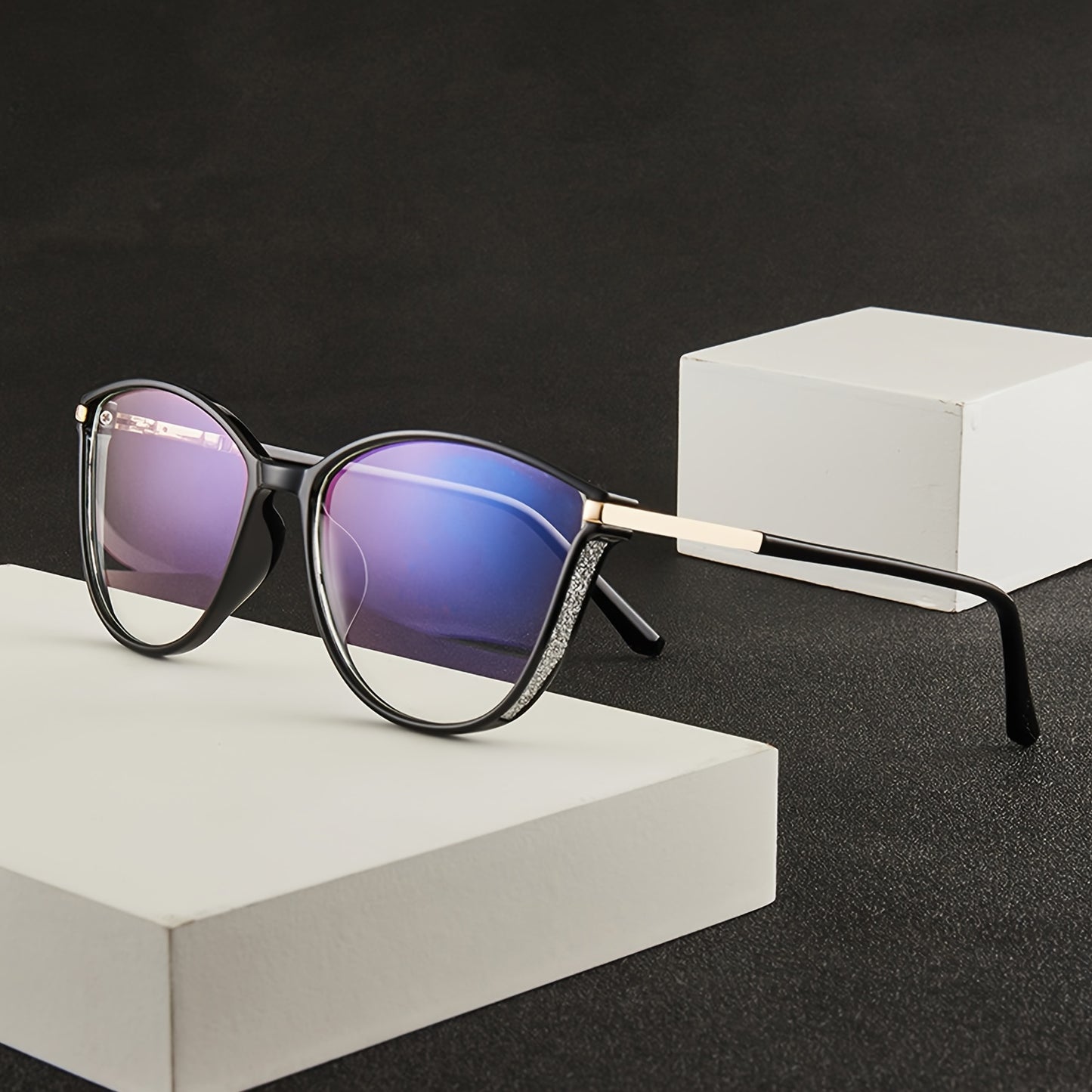 Paire de Lunettes de Lecture Oversize Luxueuses – Design Étoilé avec Étui