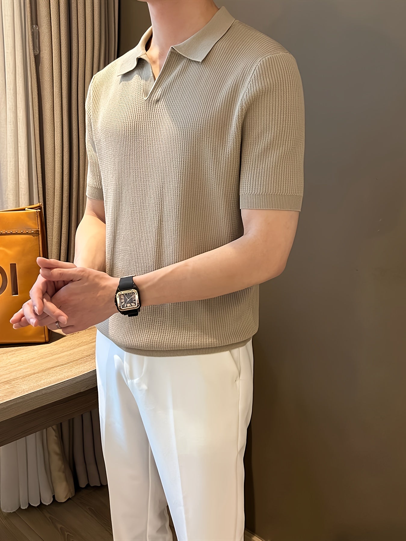 Men's Summer Retro Shirt - Breathable Stretch Knit, Classic Collar, Solid Green Casual T-Shirt, Regular Fit for Casual Attire, Warm Weather Outfit, Timeless Design, Stretchable Material, Short Sleeve Top, Stylish Men