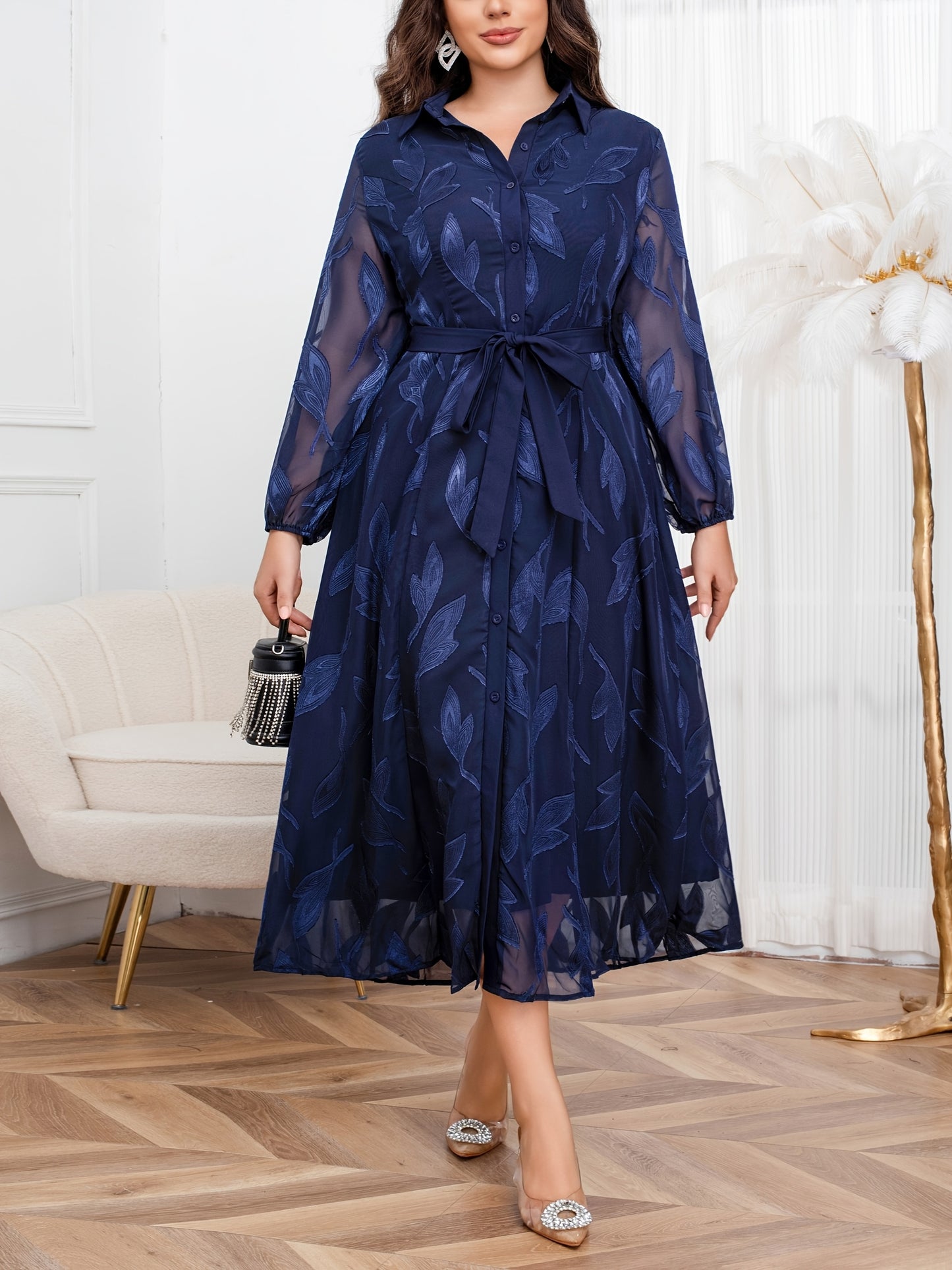 Plus Size - New Middle Eastern Style Fashionable And Elegant Waist-Tied Dress in Plus Sizes.