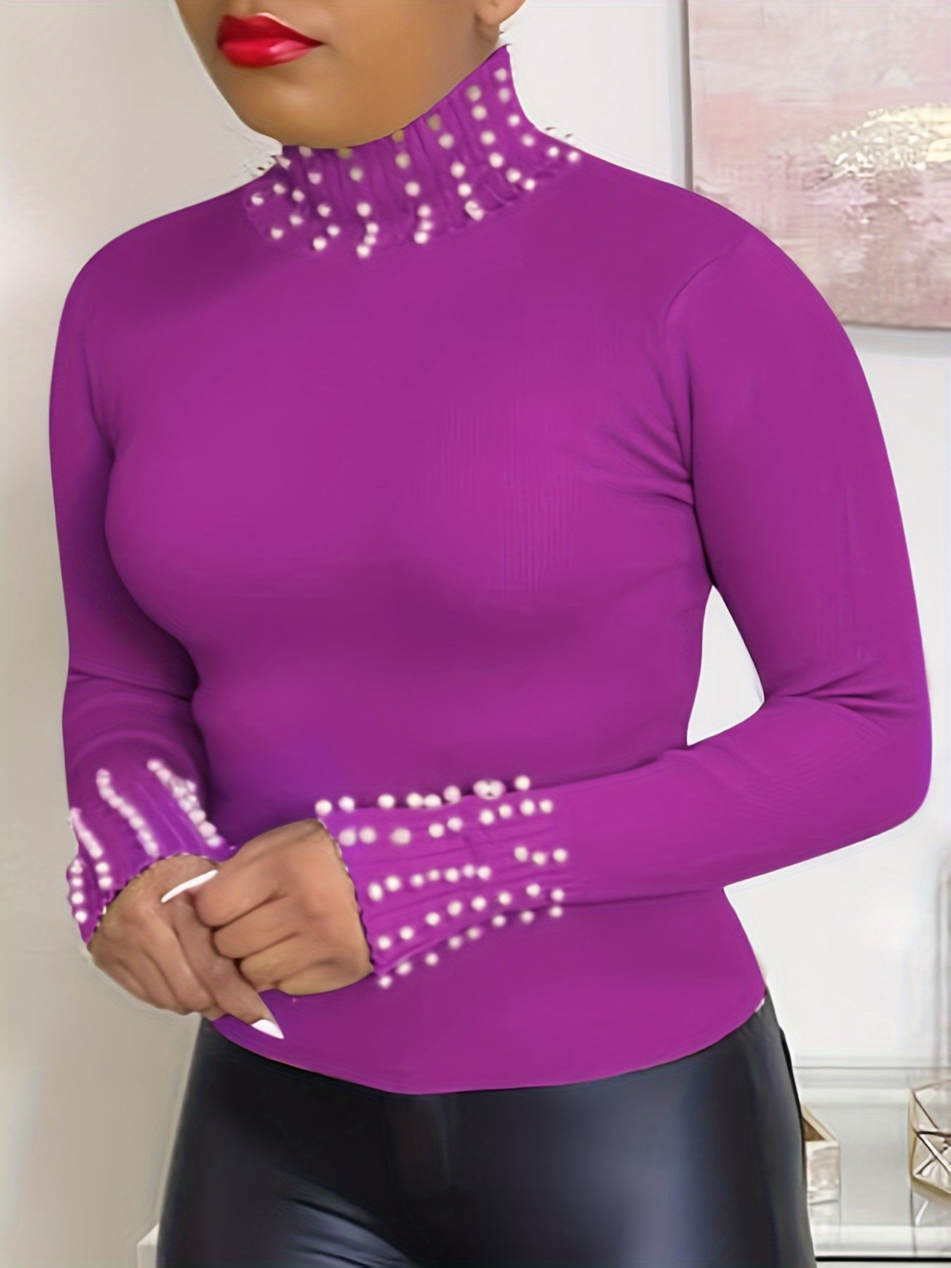 Pull-over élégant pour femmes grande taille, col haut orné de perles, noir extensible, lavable en machine, incontournable chic toute saison