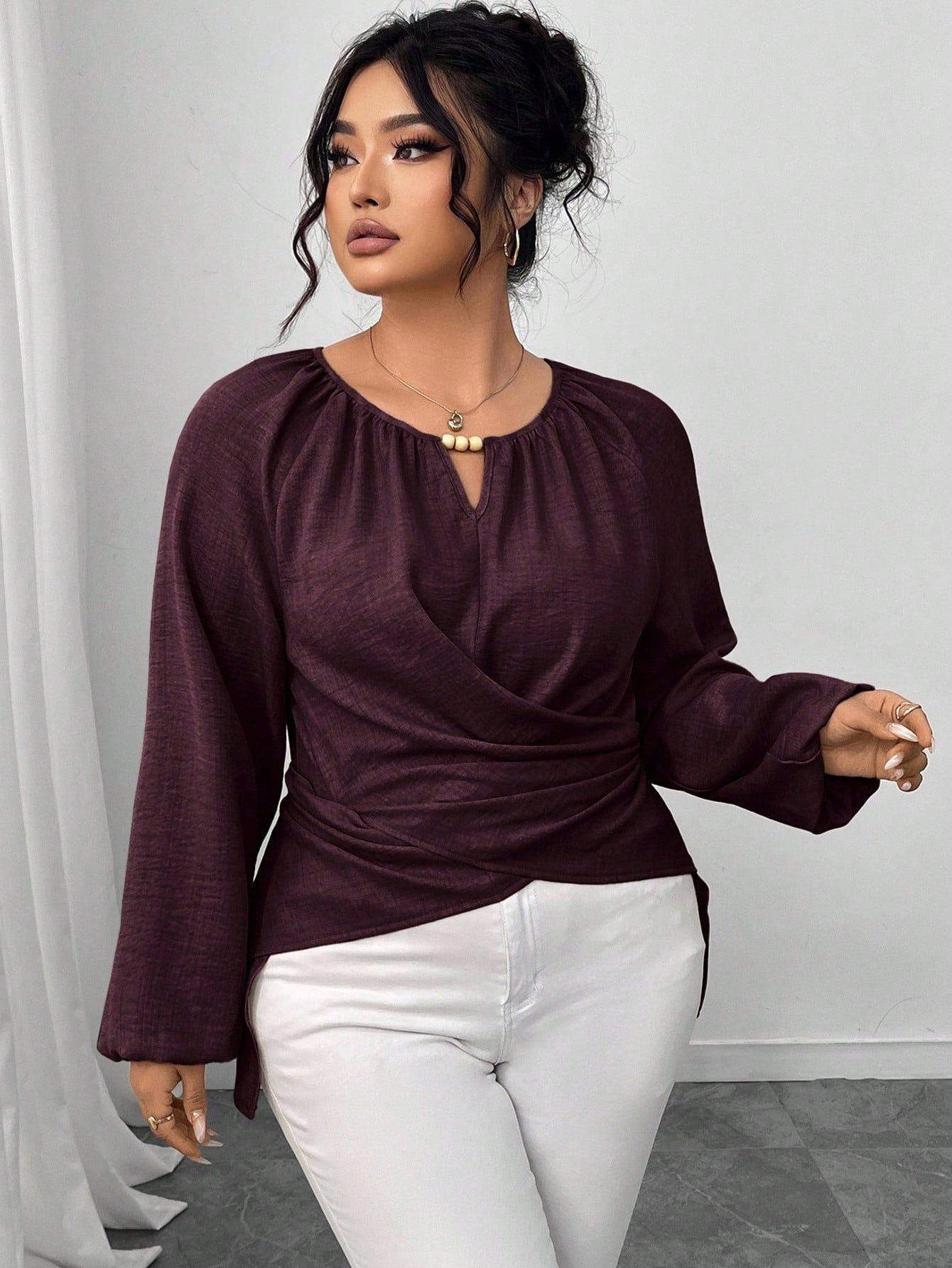 Blouse Femme Grande Taille Élégante – Manches Longues, Couleur Unie Bordeaux/Pourpre Foncé/Navy, Col Rond avec Boutons et Nœud au Dos