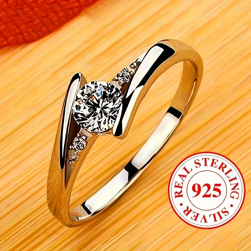 Bague de fiançailles élégante en argent S925 plaqué or 18K – design simple et luxueux avec pierre ronde synthétique, idéale pour les mariages et banquets, bijou raffiné pour femme