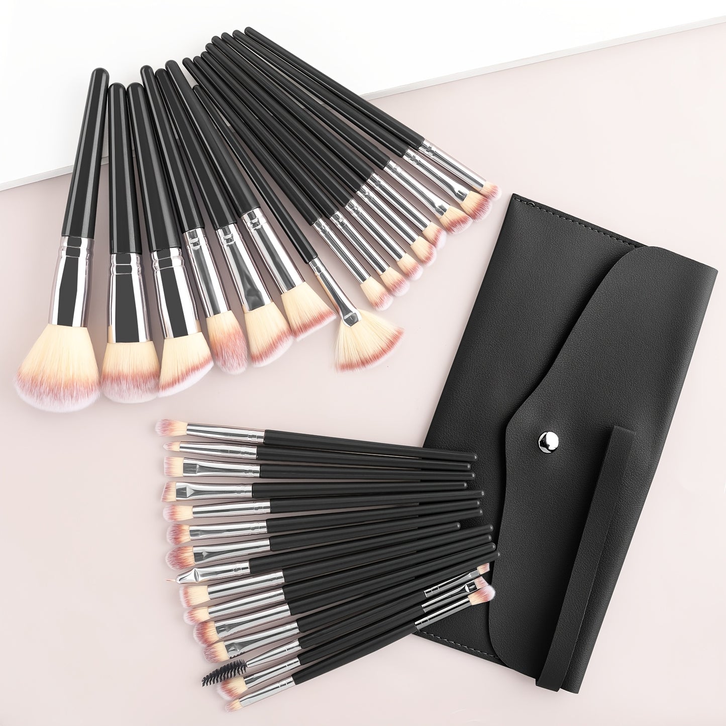 Set 30 Pinceaux Maquillage – Nylon & Trousse de Rangement