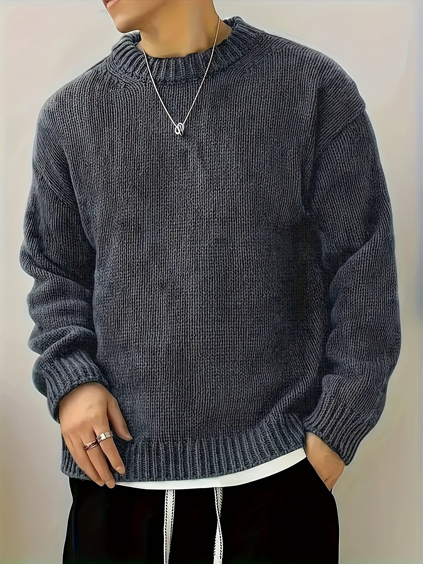 Men'S Olive Green Sweater - Soft Round Neck Long Sleeve Winter Warmth, Solid Color Casual Pullover for Fall/Winter, Regular Fit Casual Attire