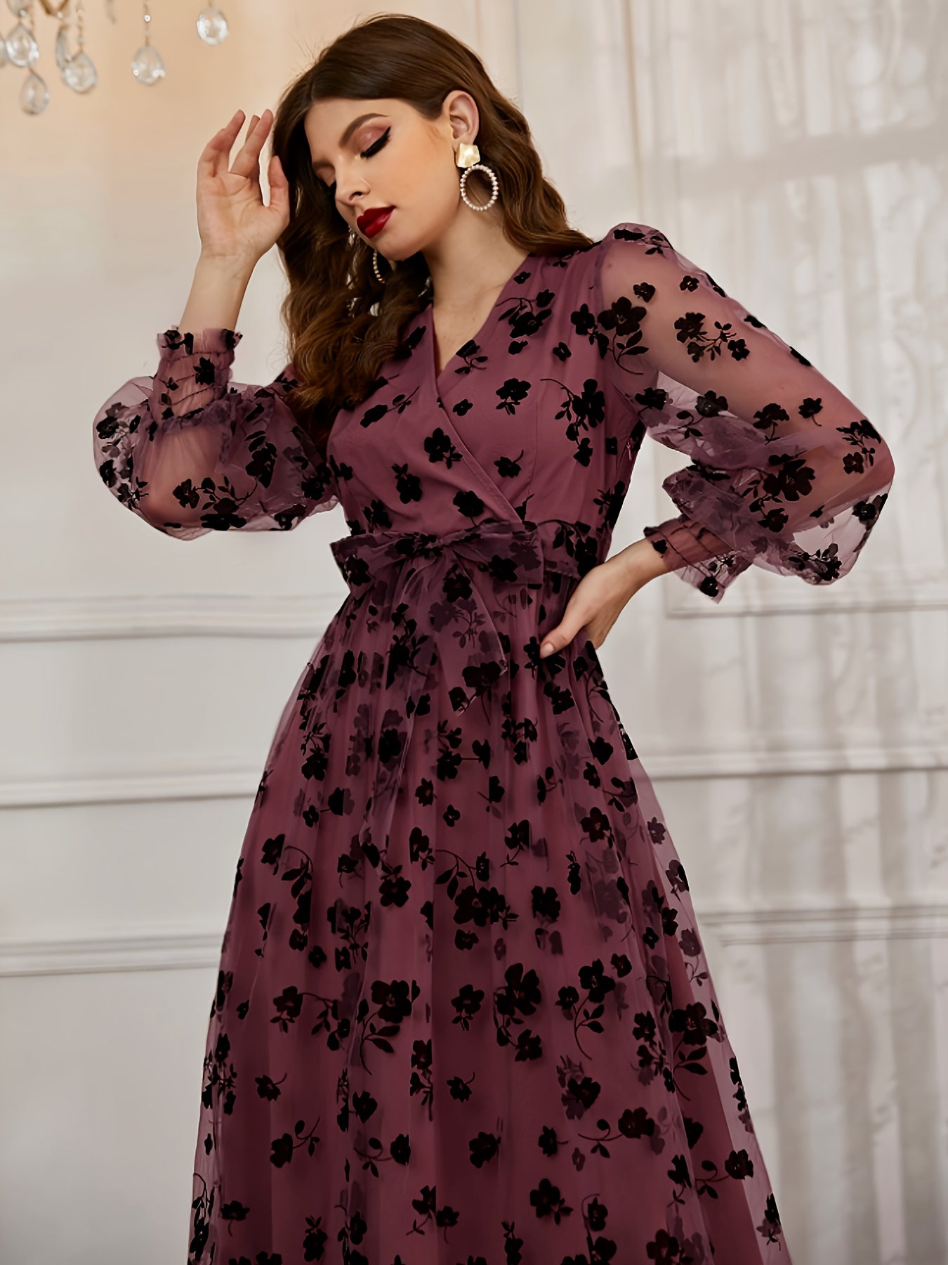 Robe Maxi Femme Élégante à Imprimé Floral – Coupe A-Line Fluide, Robe Formelle et Décontractée avec Ceinture Cintrante à la Taille, Manches Longues, Parfaite pour Mariages, Fêtes et Tenues Quotidiennes