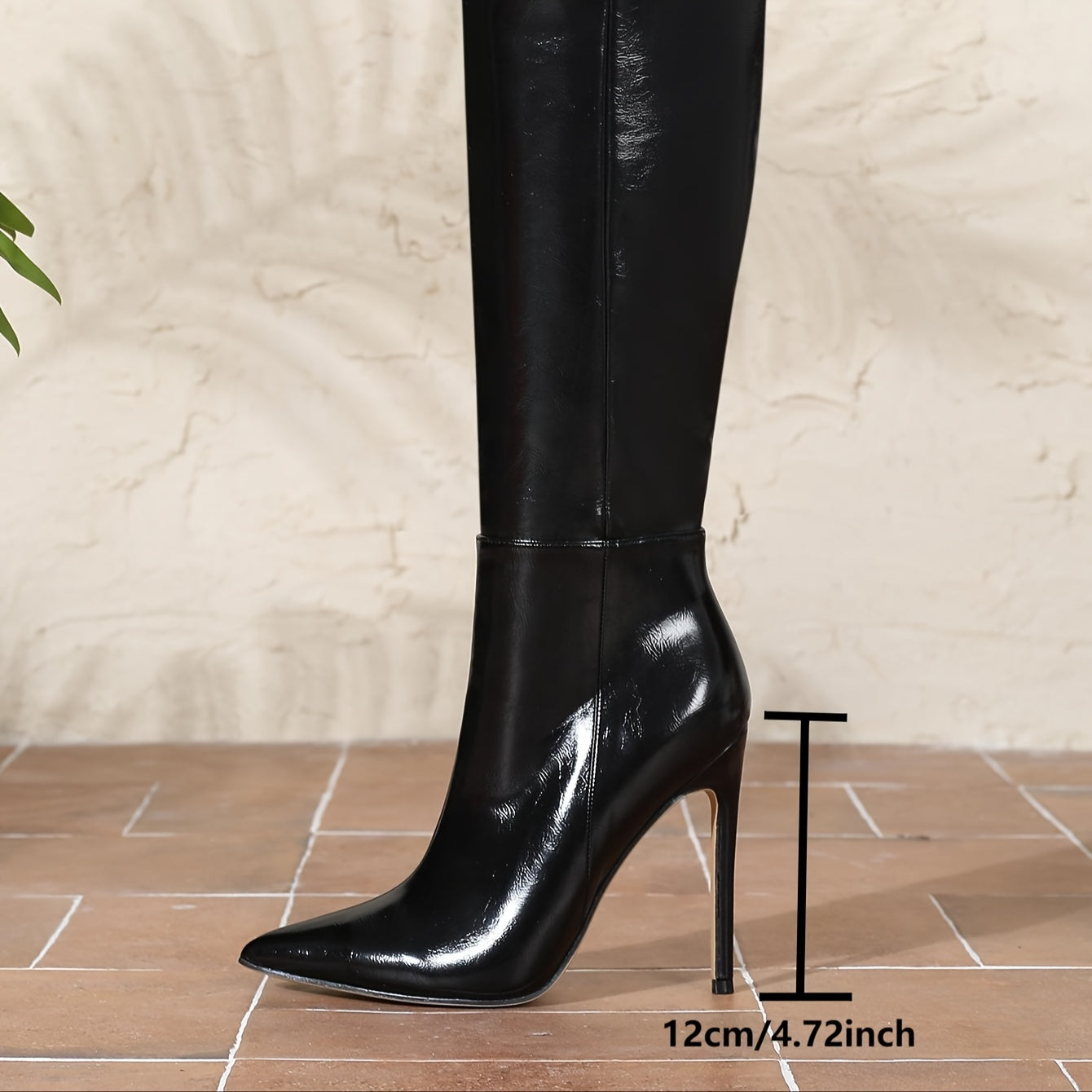 Bottes Femme Élégantes – Talons  Pointus Noirs, Fermeture Éclair, Tige Ultra-Haute, Bottes de Soirée en Similicuir pour Événements Formels, Mariages et Occasions Spéciales, Design Élancé