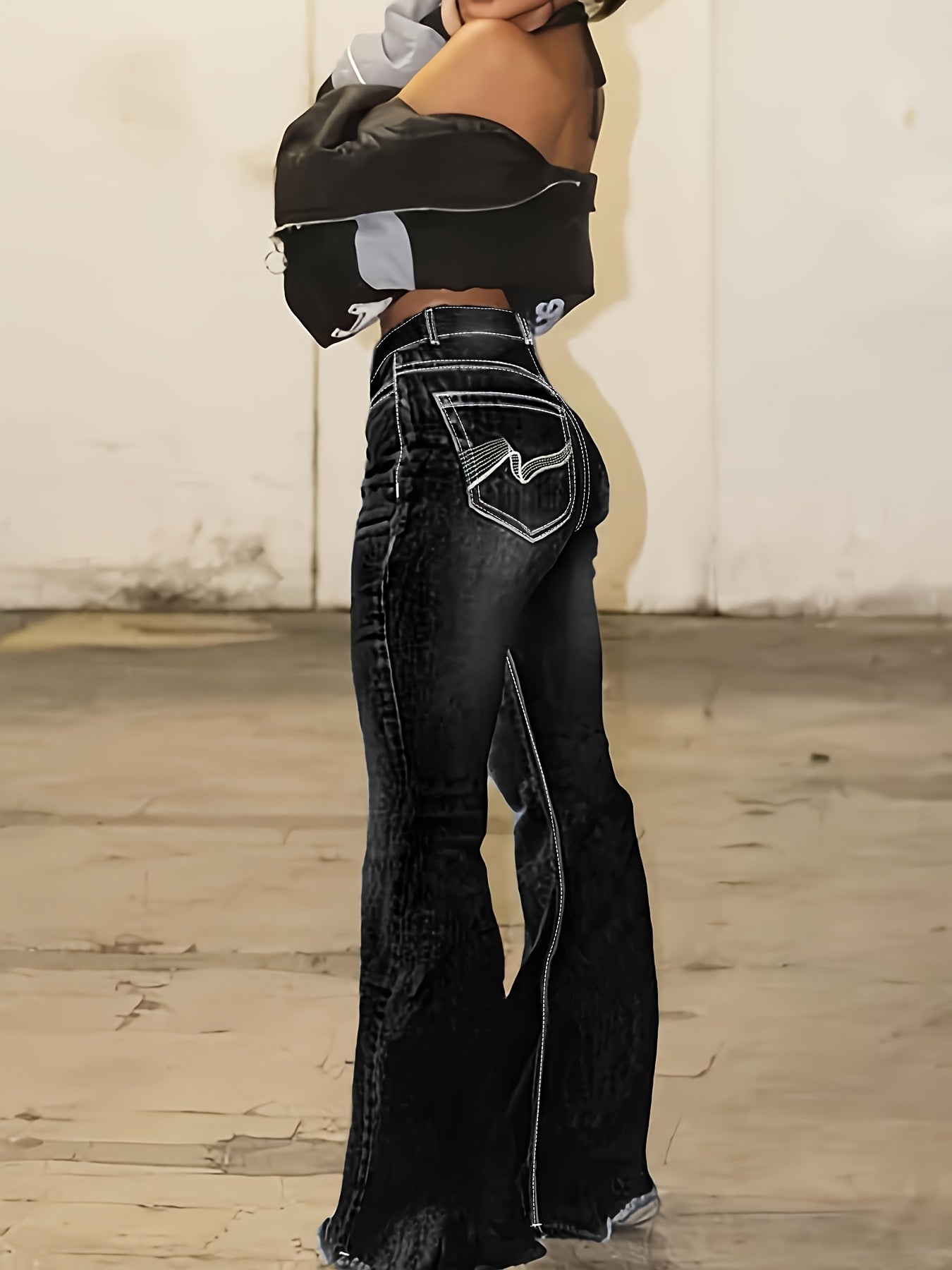 Jeans Femme Vintage Évasé Ourlet Brut Extensible Taille Haute Zippé Slim Noir Toute Saison Décontracté et Stylé