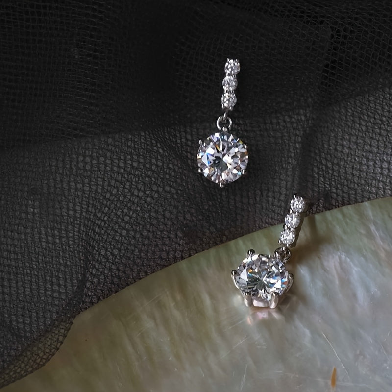 Boucles d’Oreilles Élégantes en Zircon – Pendantes et Stylées, Clous d’Oreilles Délicats et Raffinés