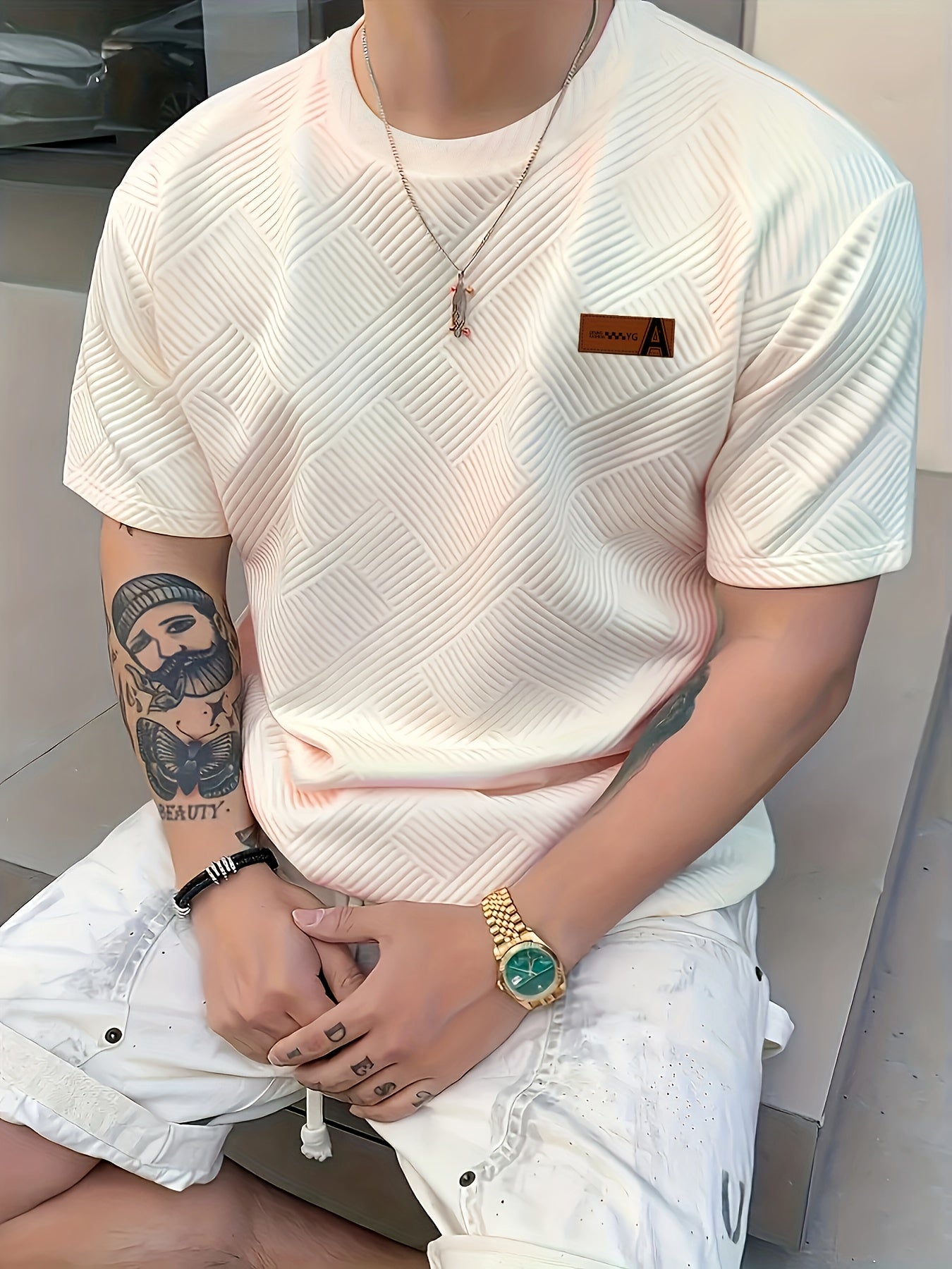 Men'S Casual Short-Sleeve T-Shirt with Decorative Patterns, Made from 100% Knit Fabric, Featuring Slight Stretch, Suitable for Formal Occasions.