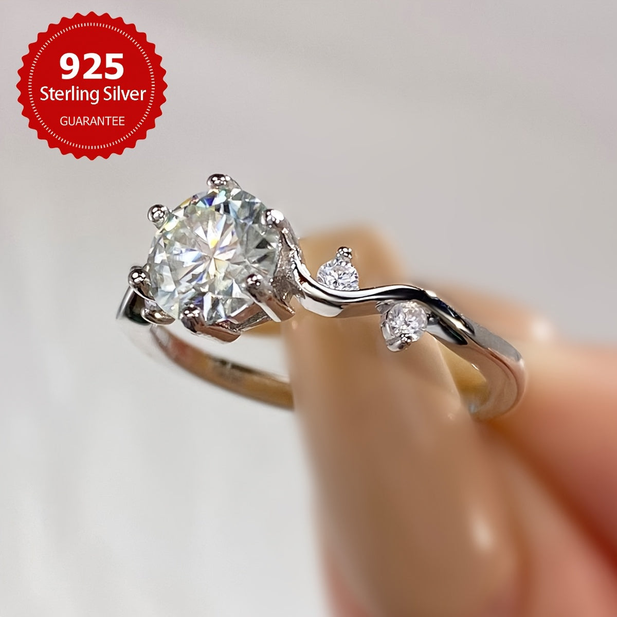 This Is a Dazzling 1-Carat Moissanite Ring Made of S925 Sterling Silver, Perfect As a Promise Ring, Wedding Or Engagement Ring for Women. It Is Ideal for Wedding Season, Anniversaries, And Makes a Luxurious Gift for Occasions