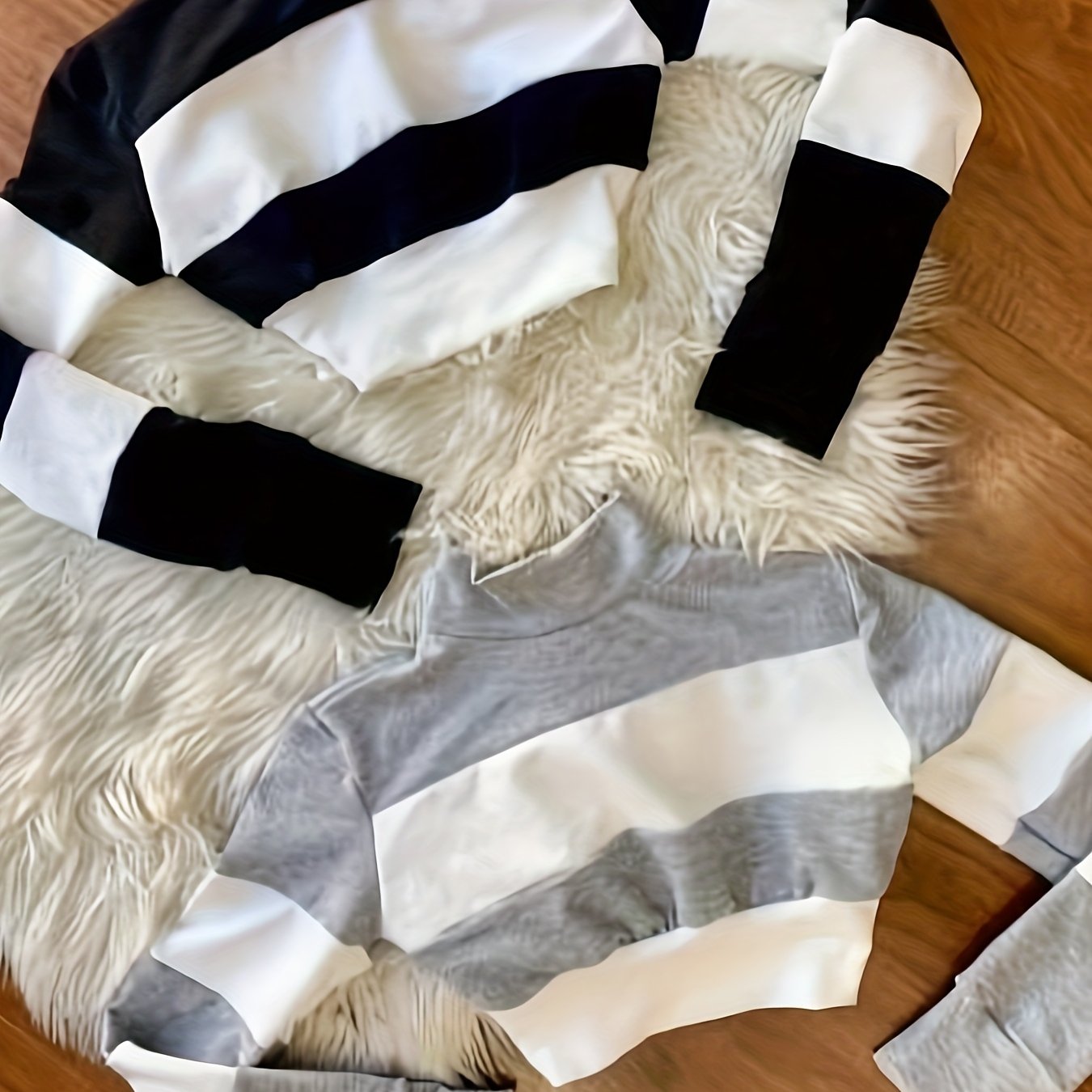 Set Femme 2 Pièces T-Shirt Long Bloc Couleurs et Crop Top Col Montant