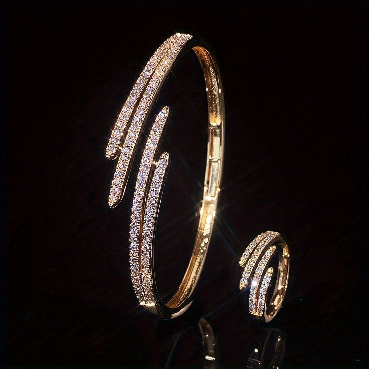 Ensemble de bijoux pour les mains au style coréen et japonais tendance et minimaliste, accessoires élégants et polyvalents pour femme, parfaits pour les fêtes et les occasions spéciales, design raffiné en métal poli