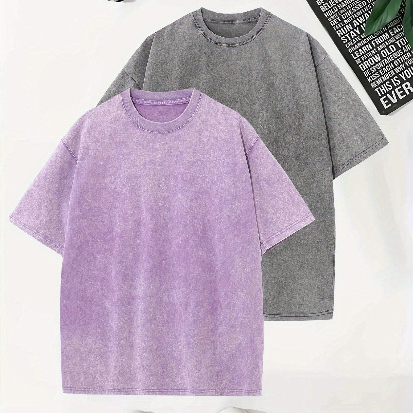Set of 2 T-Shirts Made from Washed, Featuring a Vintage Heavy 100% Pure Fabric Weighing 240G, Designed in a Simple Retro Style for Casual Wear.
