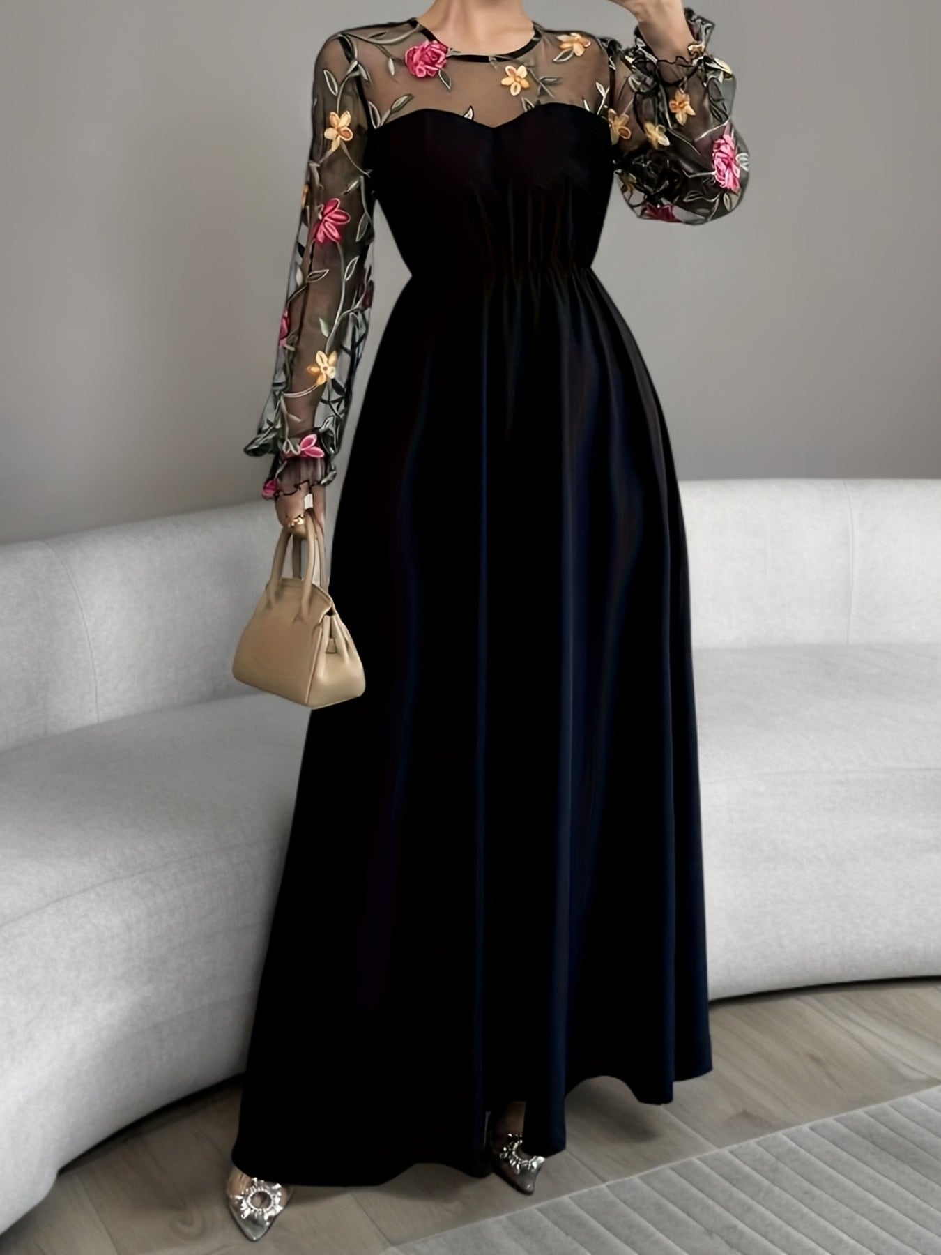 Women's Fashion Embroidered Dress