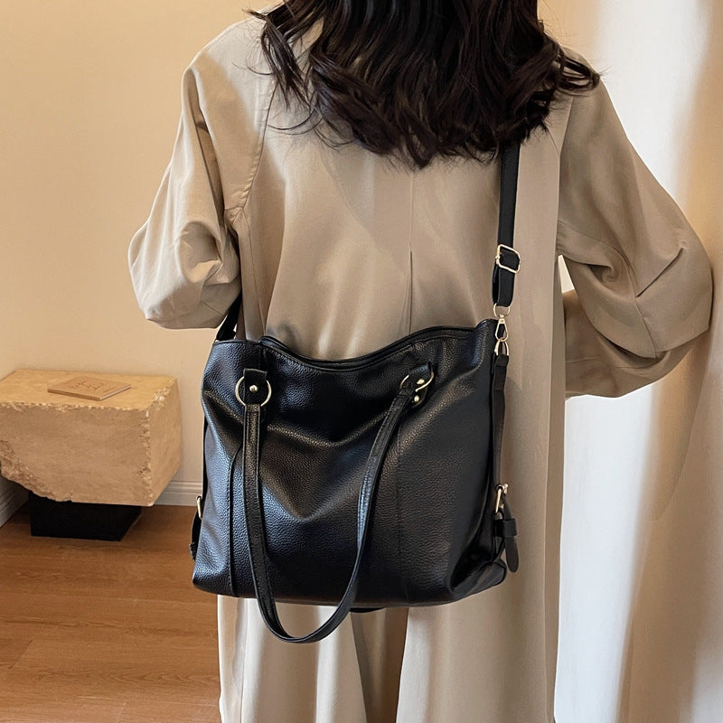 Sac Cabas Femme Grande Capacité – Sac Élégant Minimaliste avec Fermeture Éclair, Spacieux pour le Travail, Usage Quotidien et Événements Formels, Sac Synthétique Durable Noir Mat, Polyvalent, Poignées Solides