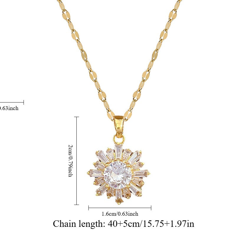 Collier élégant en acier plaqué or 18 K, pendentif flocon de neige géométrique serti de cubic zirconia, chaîne luxueuse, parfait pour mariages, soirées et usage quotidien, accessoire raffiné et durable