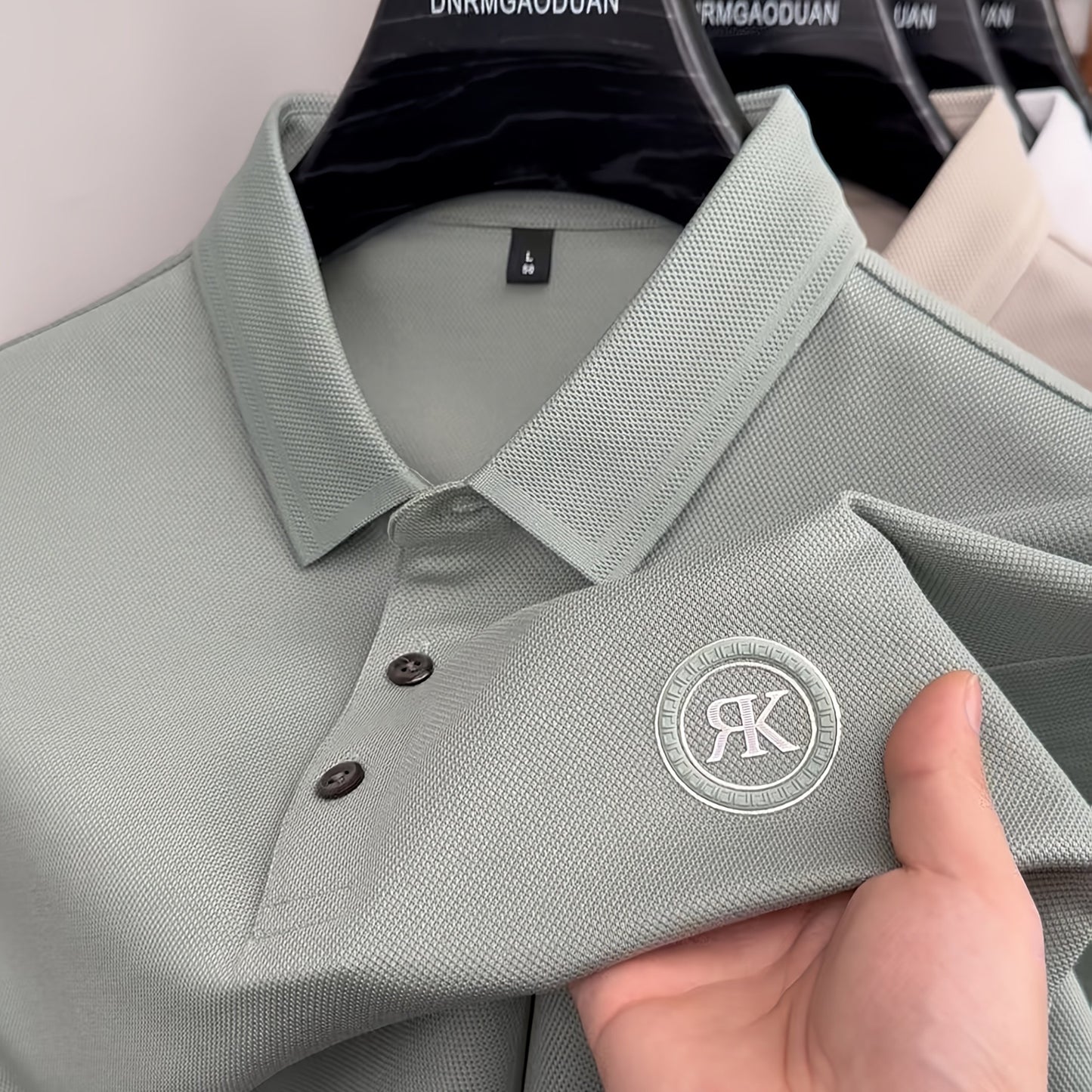 Breathable Business Polo Shirt, a Simple And Stylish Short-Sleeve Top.