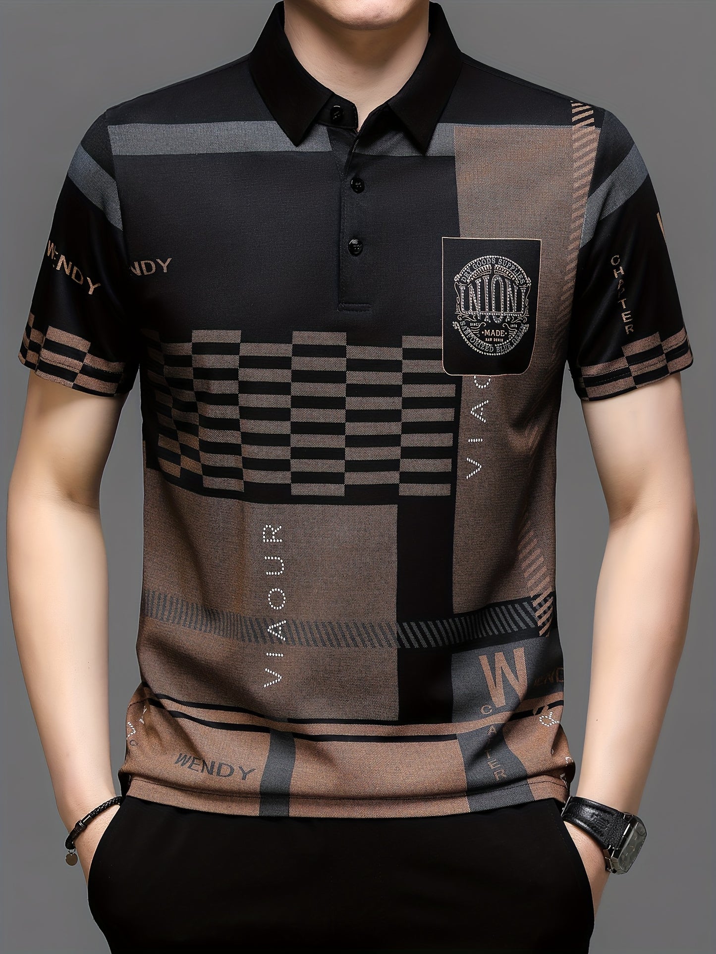 A Set of Two 380G Short-Sleeve Polo Shirts with a Collar, Featuring a Stylish Plaid Design And English Decorations for Men, Perfect for Summer.