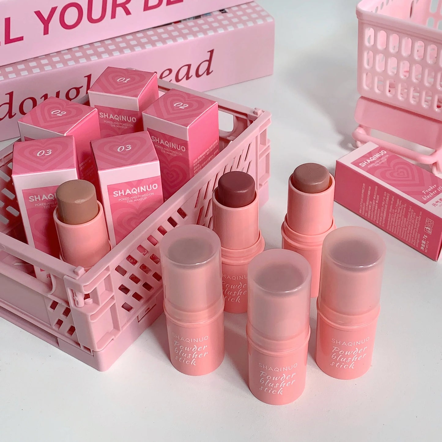 Stick Blush Multifonction — Finition Mate, Crème Éclaircissante pour un Maquillage Naturel et Quotidien, Idéal pour un Teint Lumineux au Quotidien