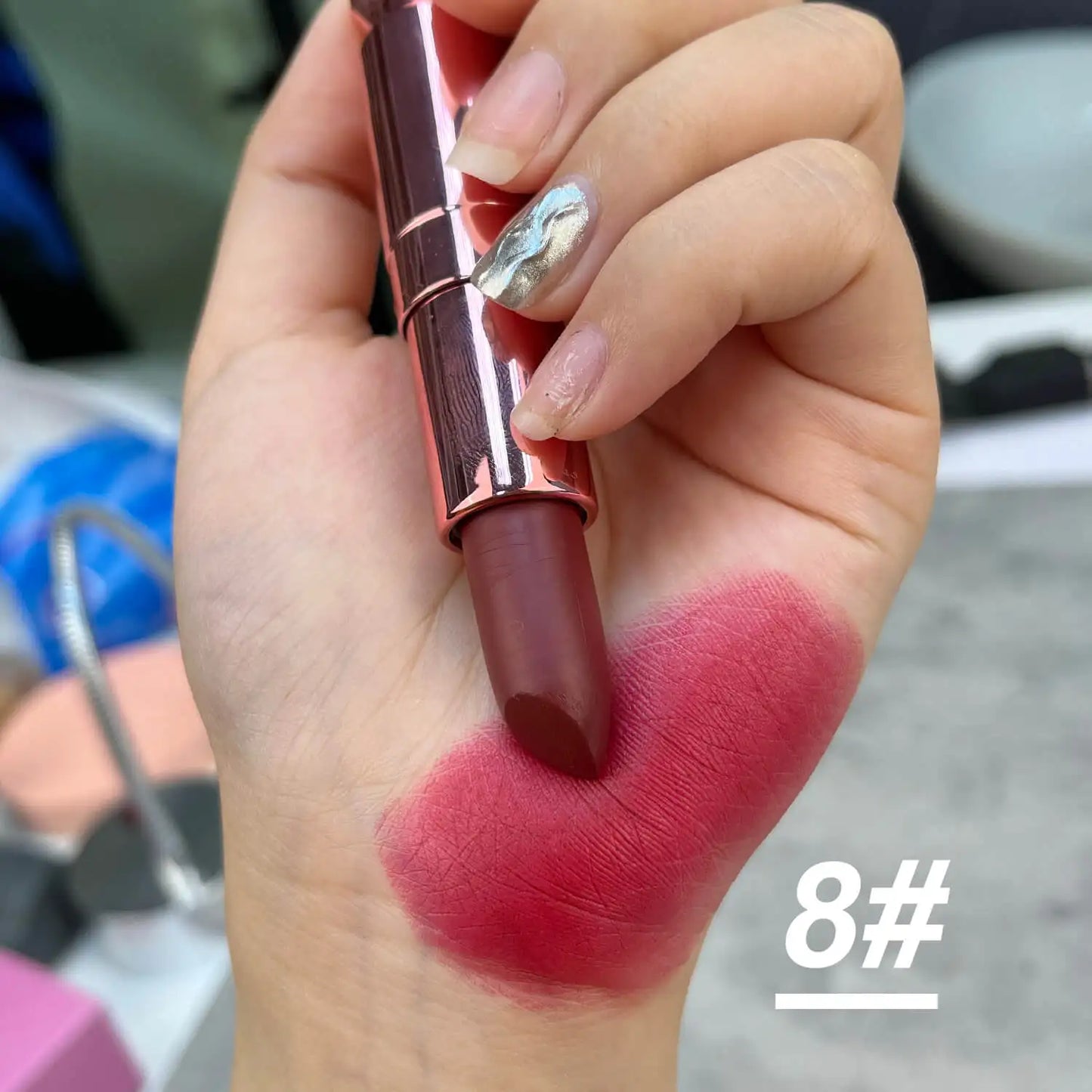 Maquillage personnalisé vegan – Rouge à lèvres nude, étiquette privée – Stick à lèvres, labiales, lipstick