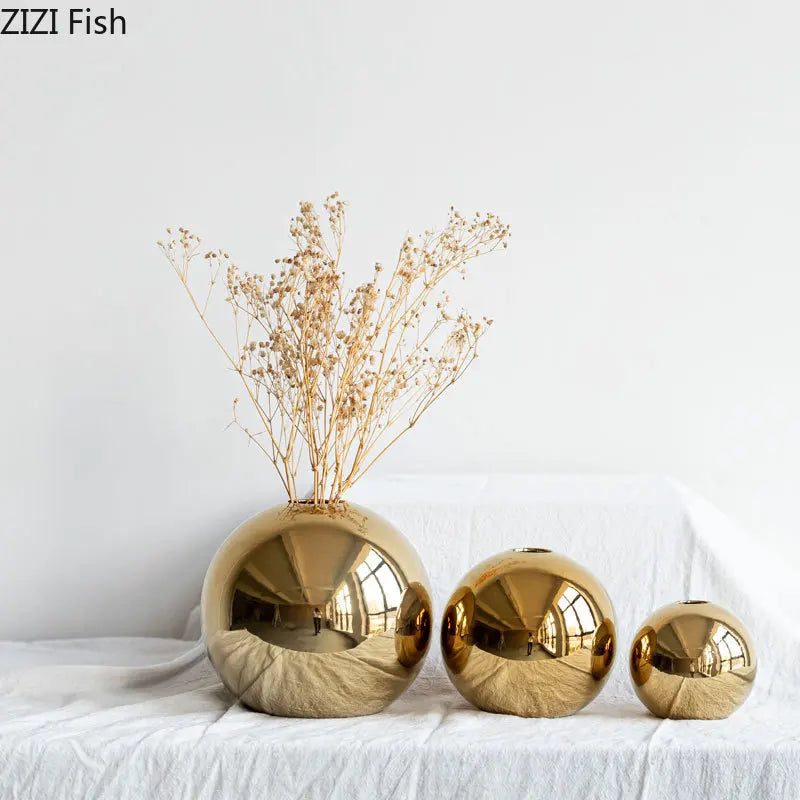 Luxury Gold Ceramic Ball Vase – Modern Decorative Flower Vase for Home Decor