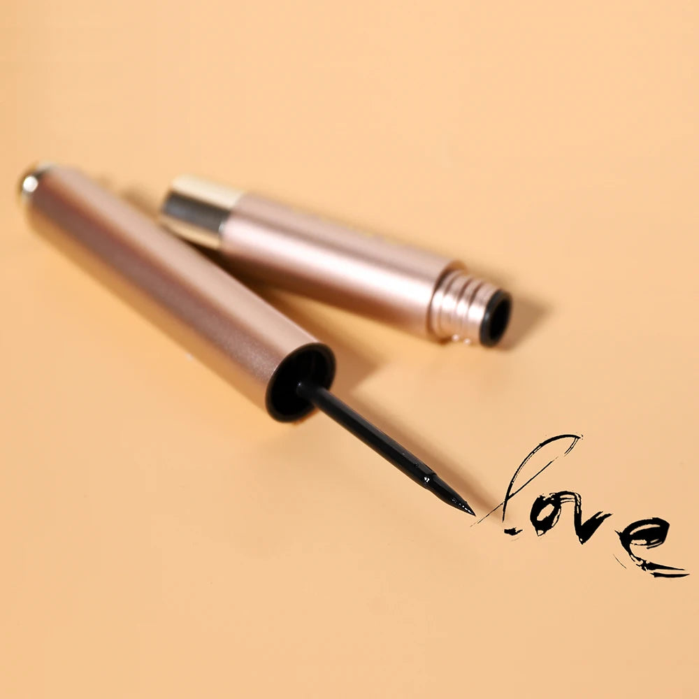 Crayon Eyeliner Liquide Noir – Style Chat, Longue Tenue 24h, Waterproof, Maquillage des Yeux, Outils Cosmétiques