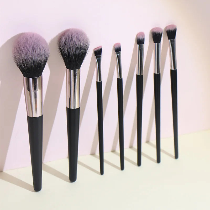 Set 7 Pinceaux Maquillage – Fond de Teint, Poudre & Yeux