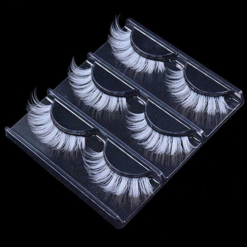 3 paires de cils blancs – Cils colorés en dentelle, volumineux et doux, en soie vegan – Pour poupée, cosplay, fête, Halloween et maquillage