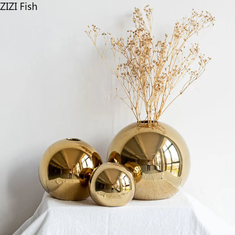Luxury Gold Ceramic Ball Vase – Modern Decorative Flower Vase for Home Decor
