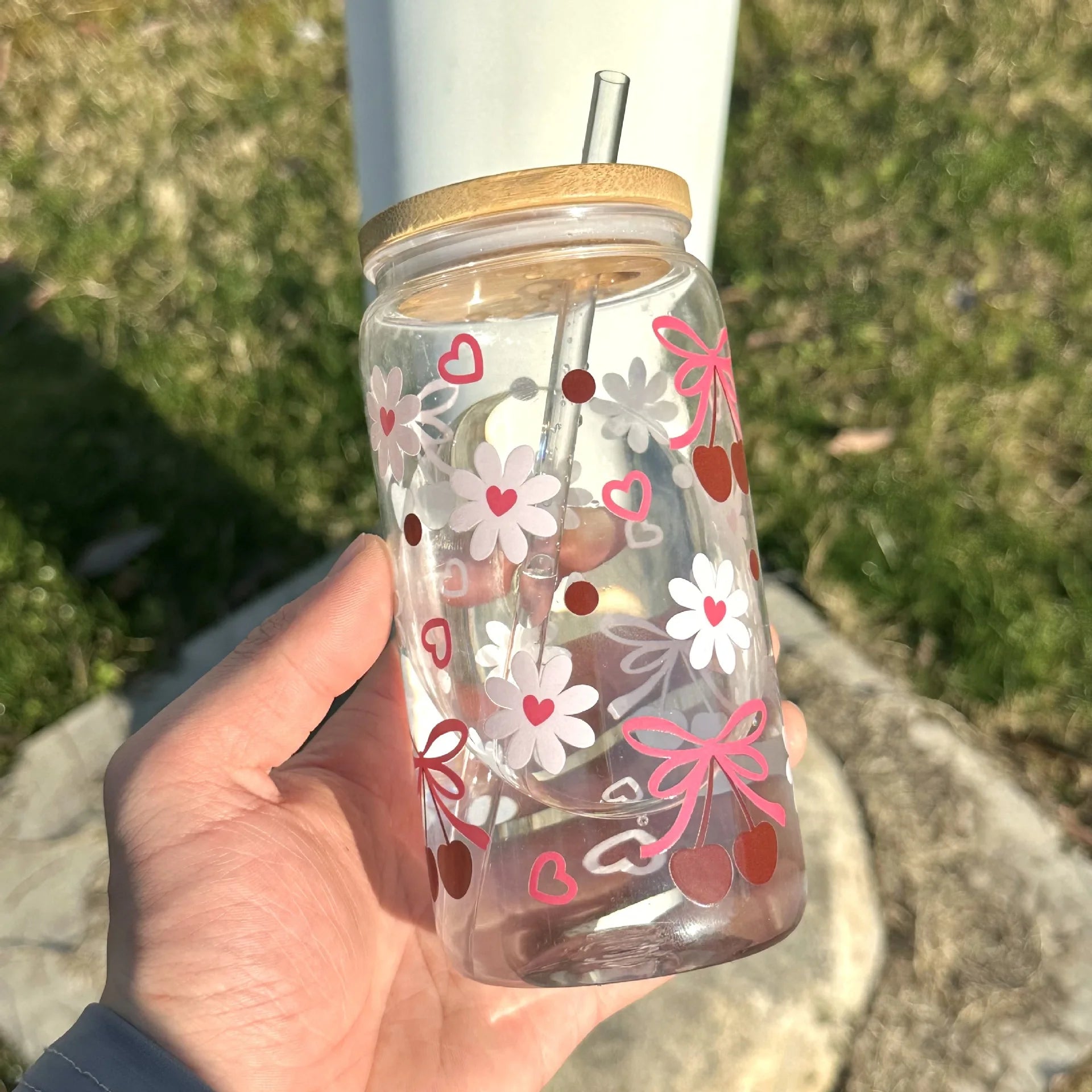 500ml Cute Bow Glass Tumbler with Lid & Straw – Mason Jar Style Cup for Iced Coffee, Juice & Smoothies