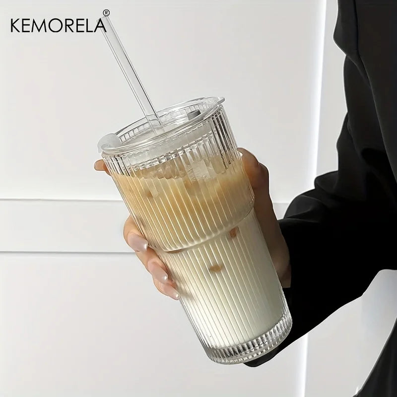 600ml Ribbed Glass Coffee Cup with Lid & Straw – Transparent Tumbler for Iced Coffee, Juice & Cold Drinks