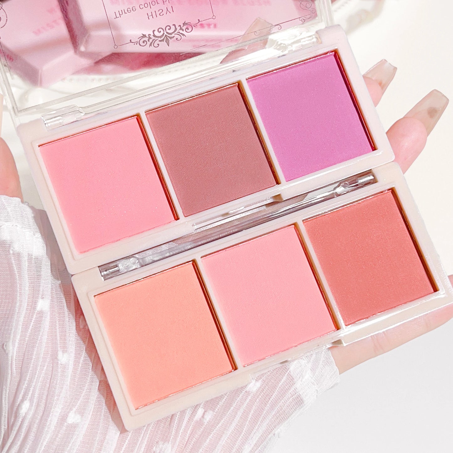 Blush trois couleurs – Rendu naturel, poudre matte délicate sans chute – Longue tenue, maquillage éclatant et frais pour filles